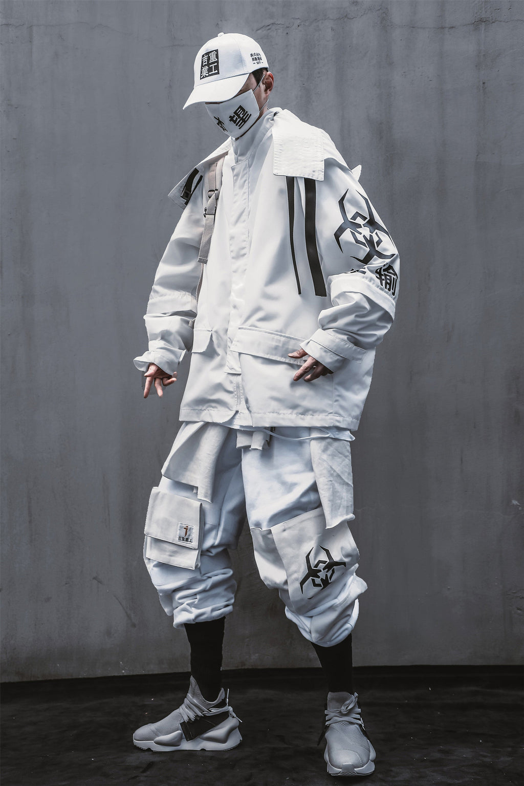 HiJ7 White Atom Bomb Jacket