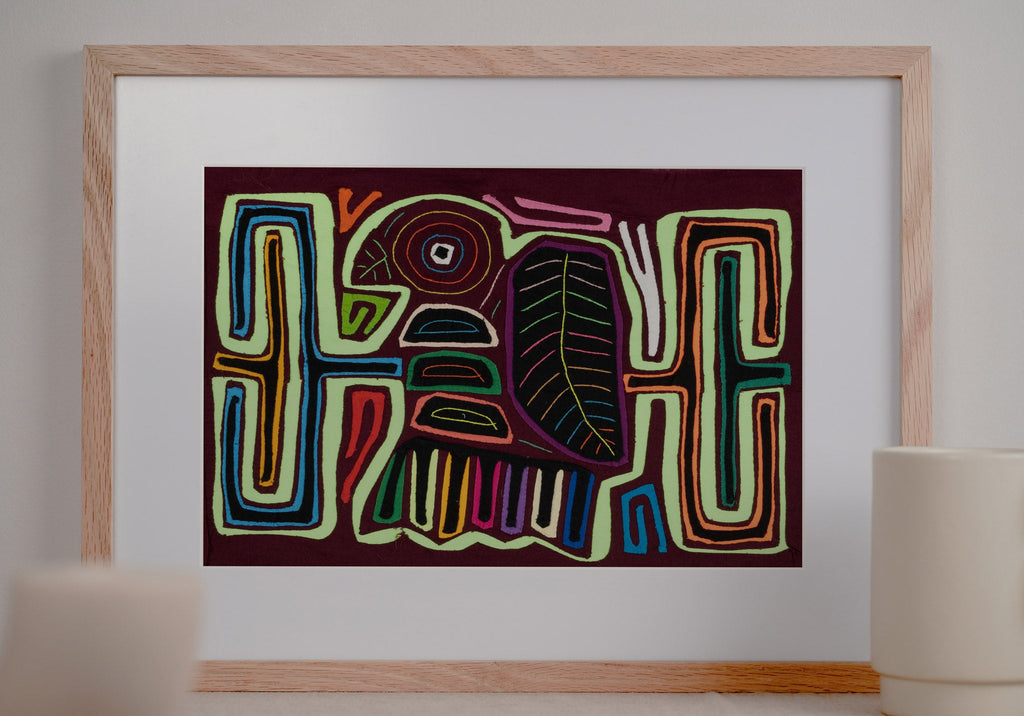 ParaKeet Bird on Swing Mola