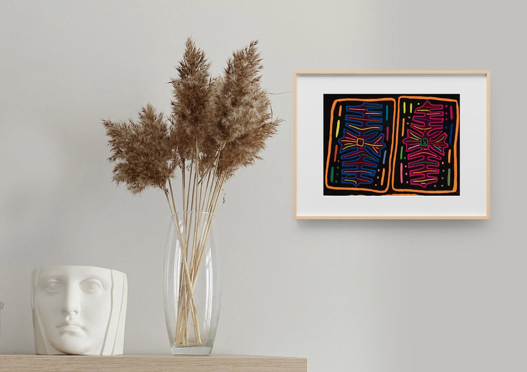Black And Orange Palm Frond Mola