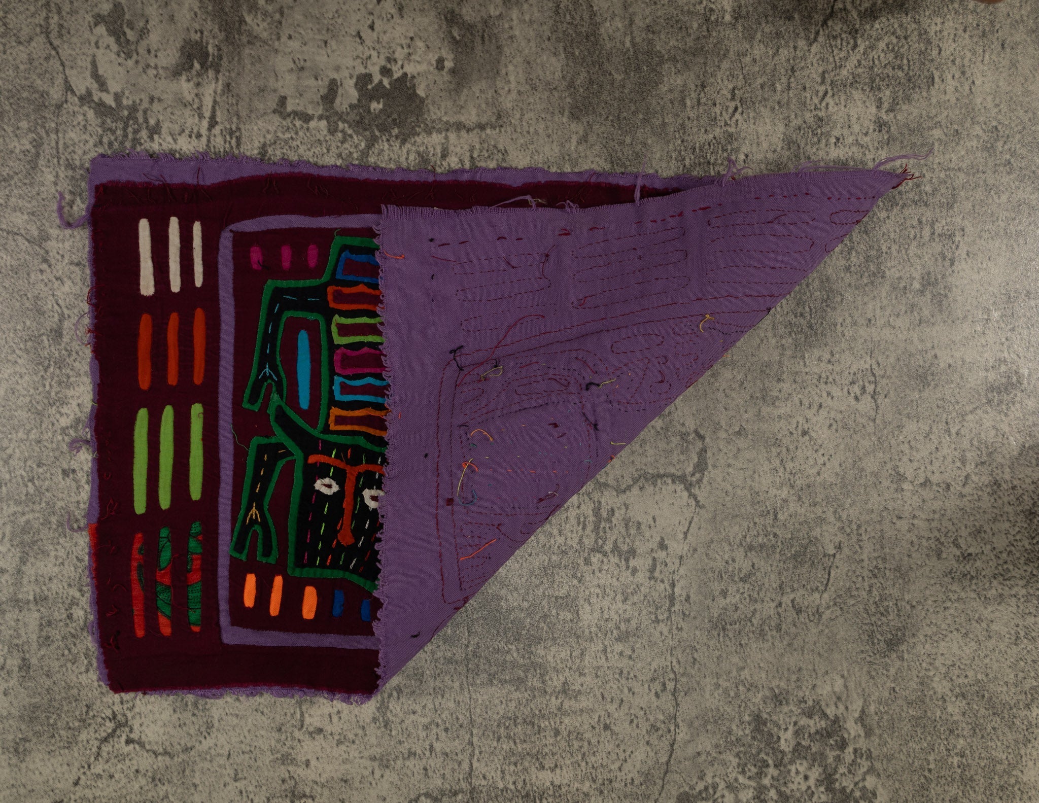 Classic Maroon And Purple Kitty Cat Jaguar Mola