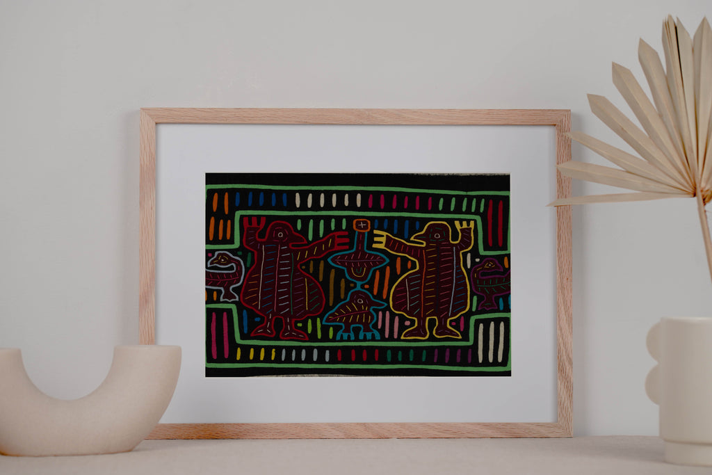 Traditional Green And Red Waltzing Matilda Mola