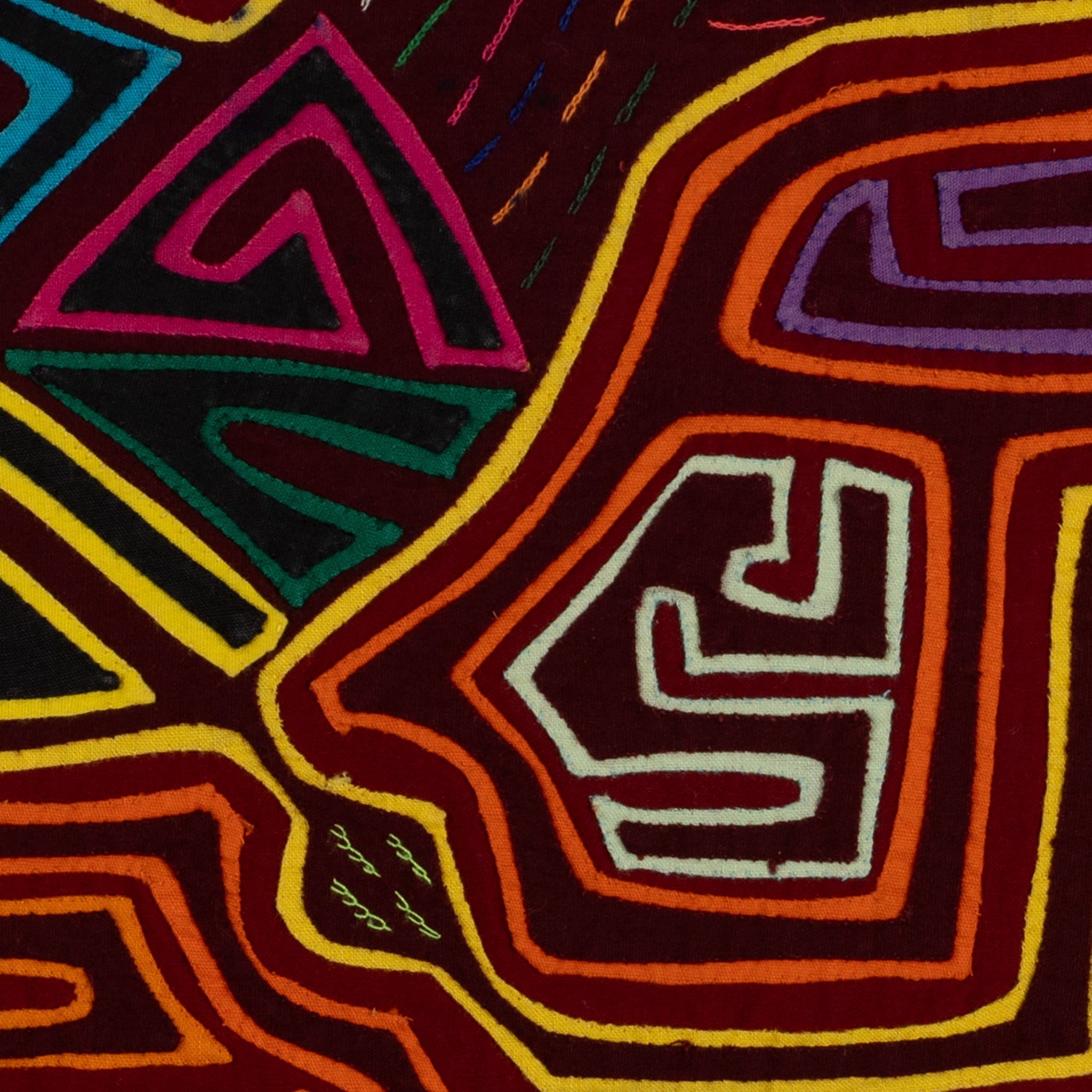Traditional Multi-Color Deer In The Jungle Mola