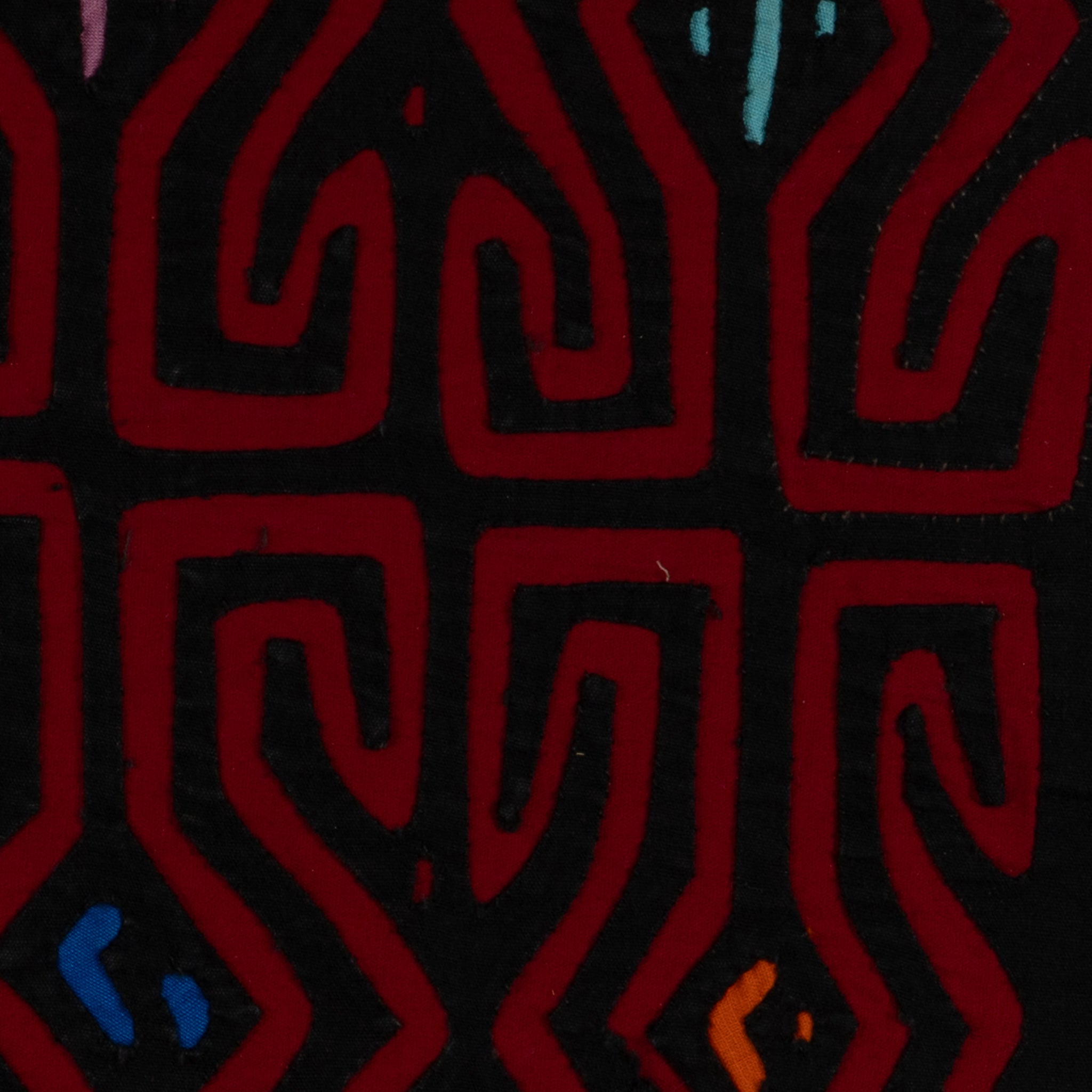 Black And Red Classic Design Mola