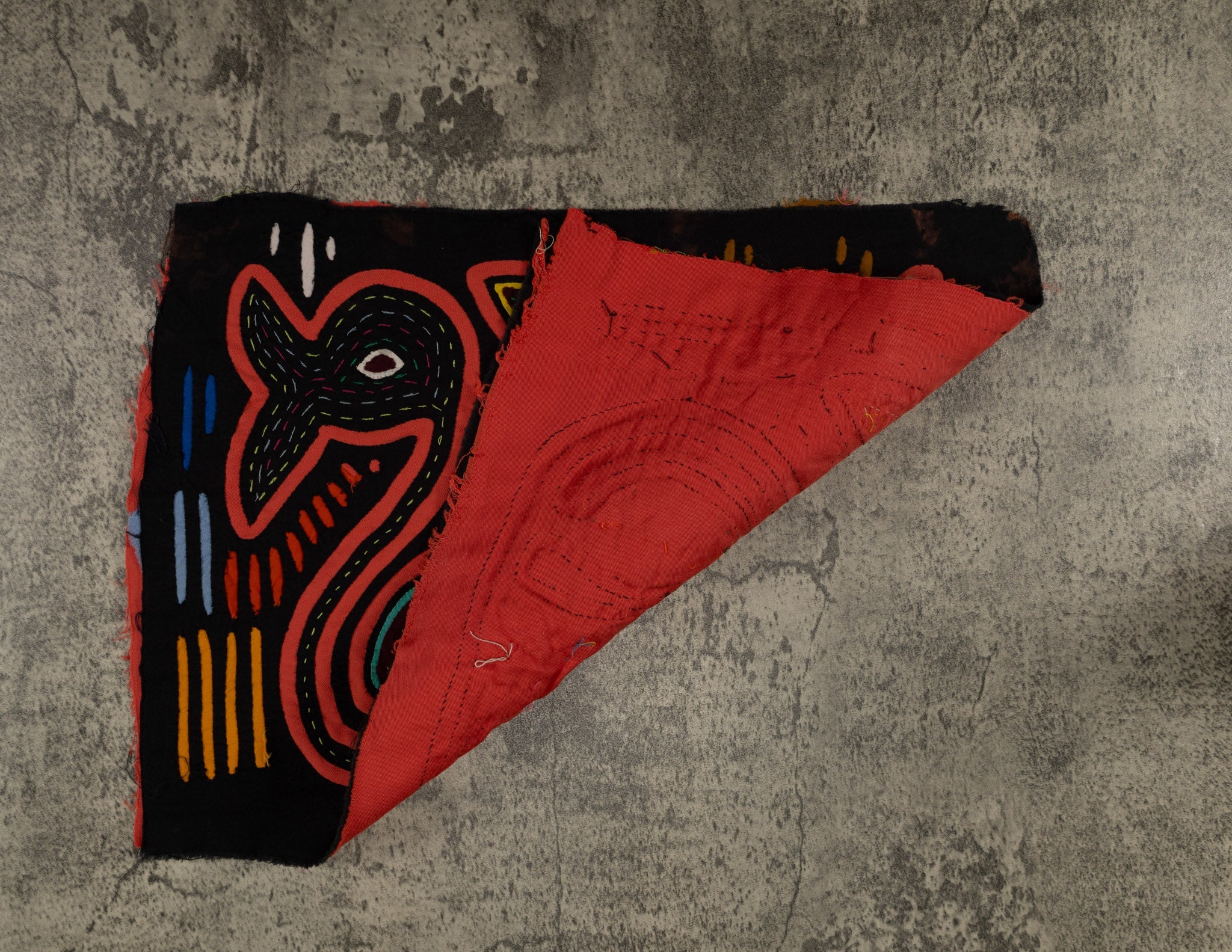 Classic Black And Orange Song Bird Mola