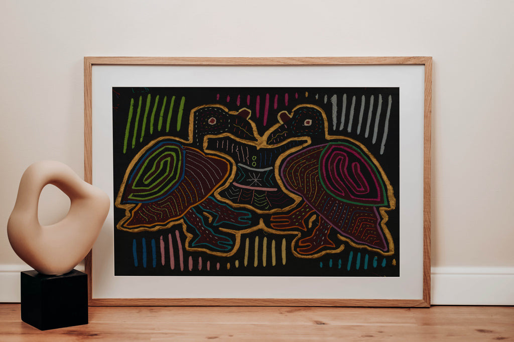 Black And Maroon Rainforest Bird Critters Mola