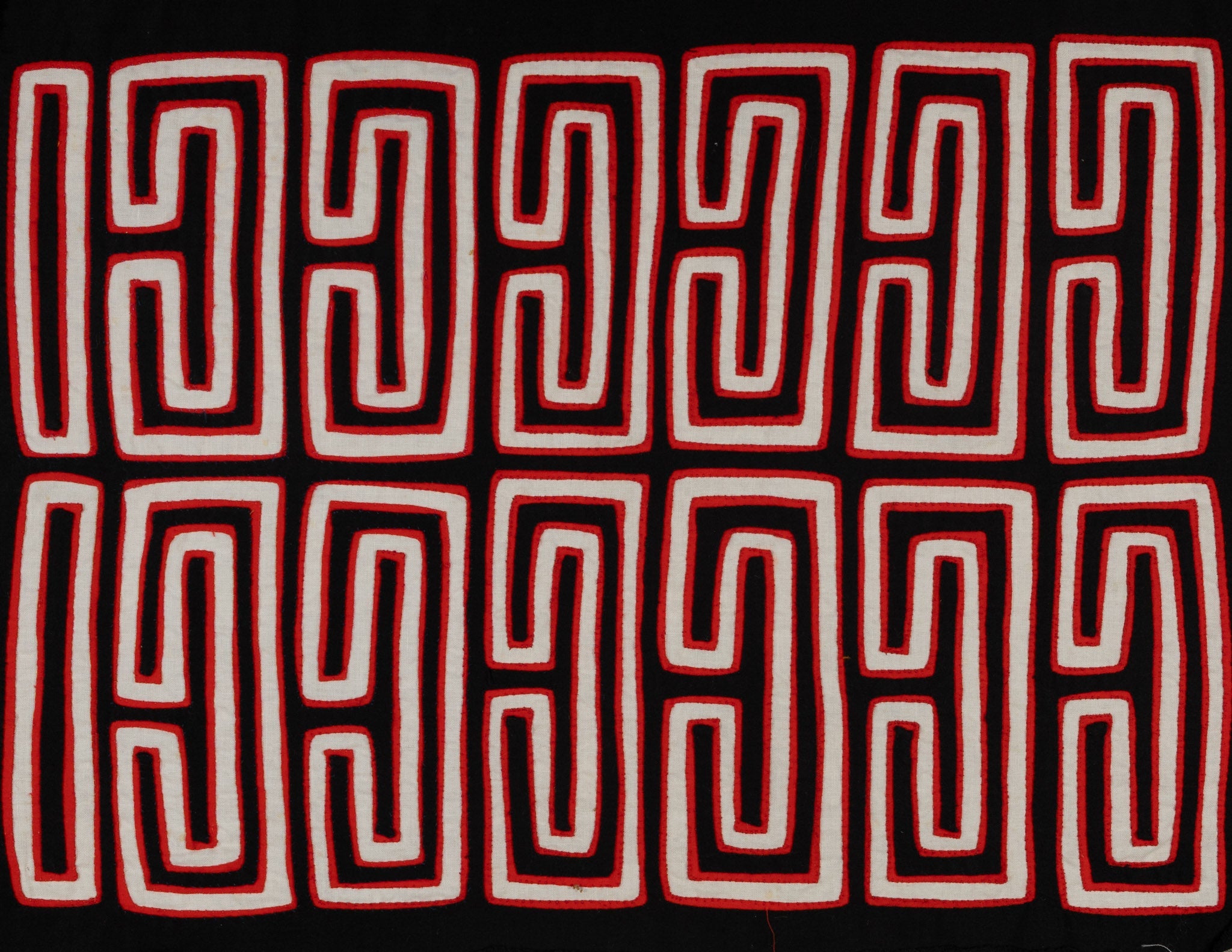Traditional Black White And Red Classic Design Mola