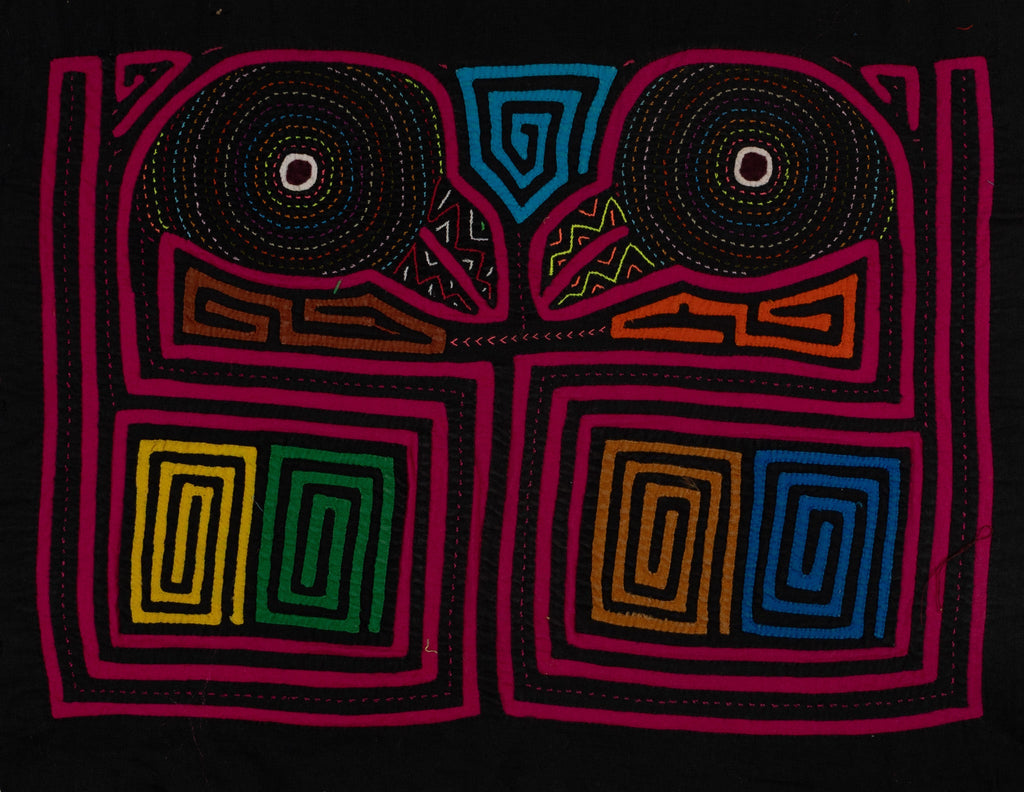 Traditional Black And Rosada Bird Talk Mola