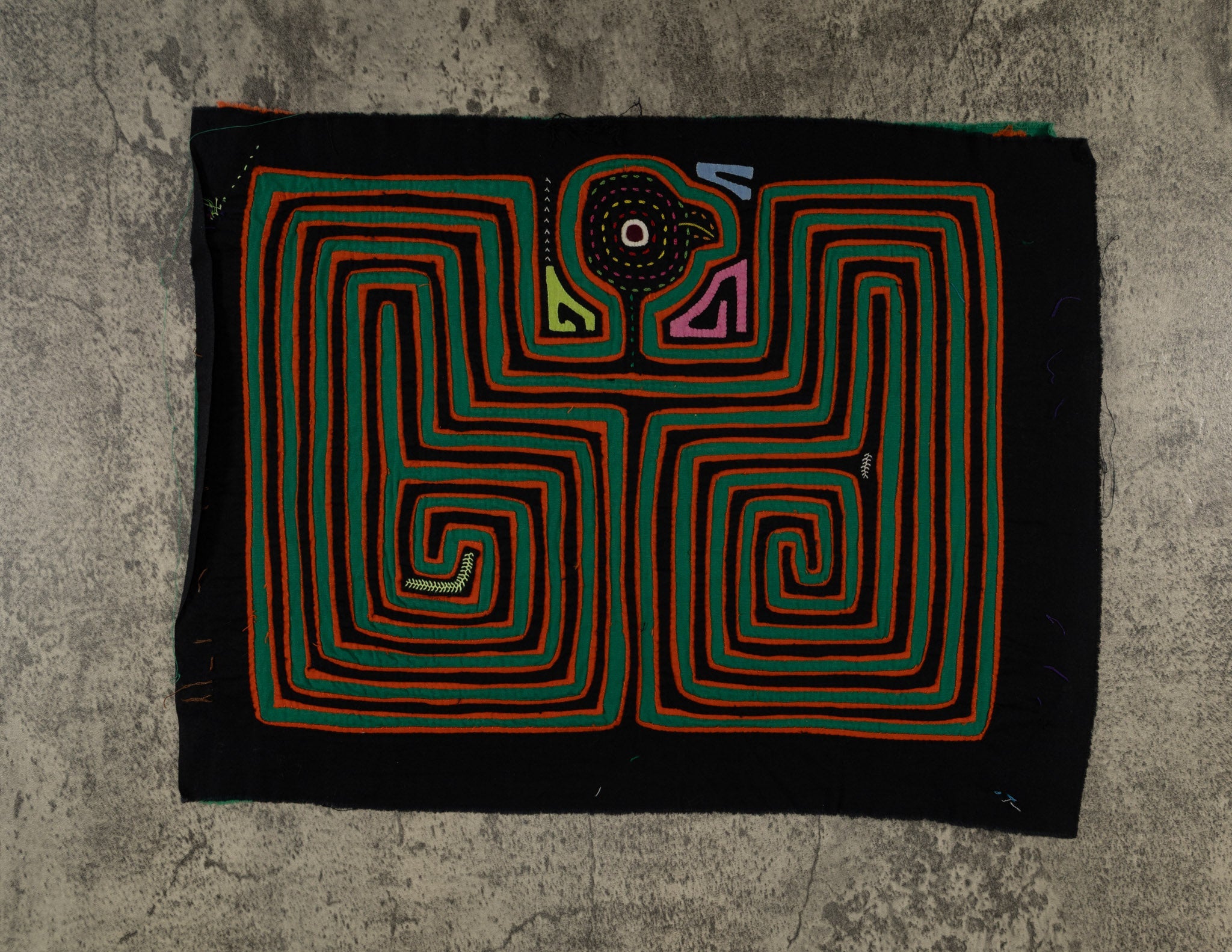 Black Green And Orange Long Arm Dude Mola