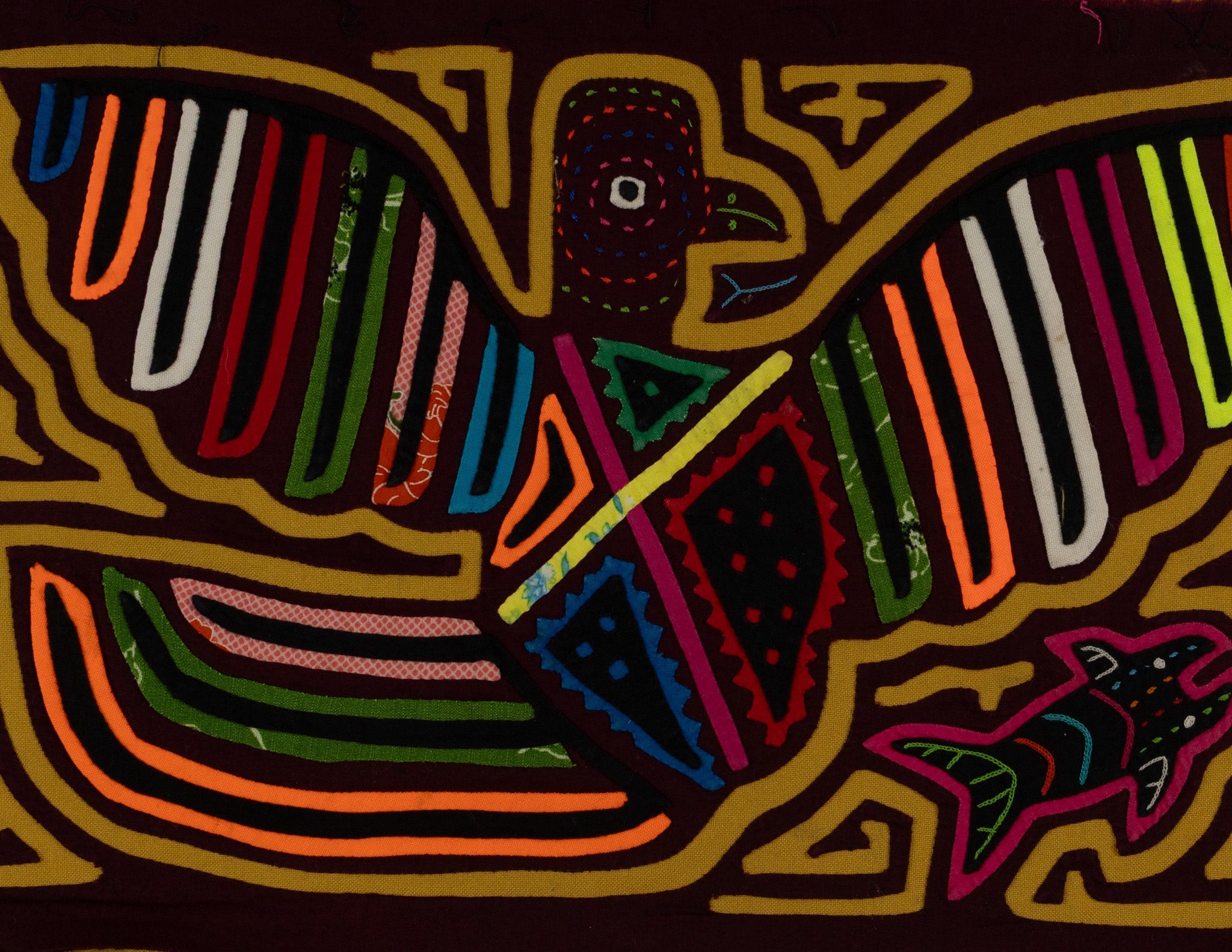 Classic Multi-Color Fish Hawk Mola