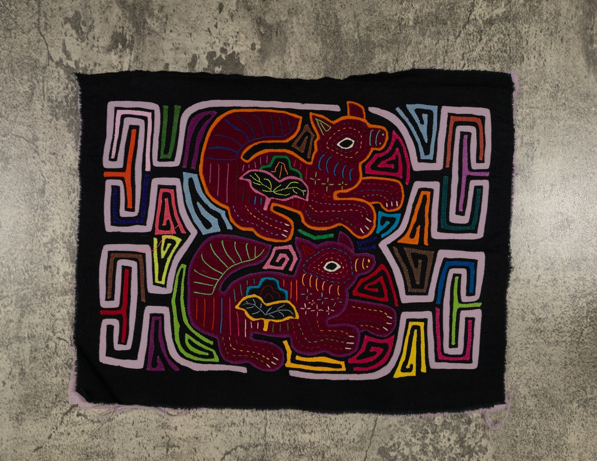 Classic Multi-Color Puppy Dog Mola