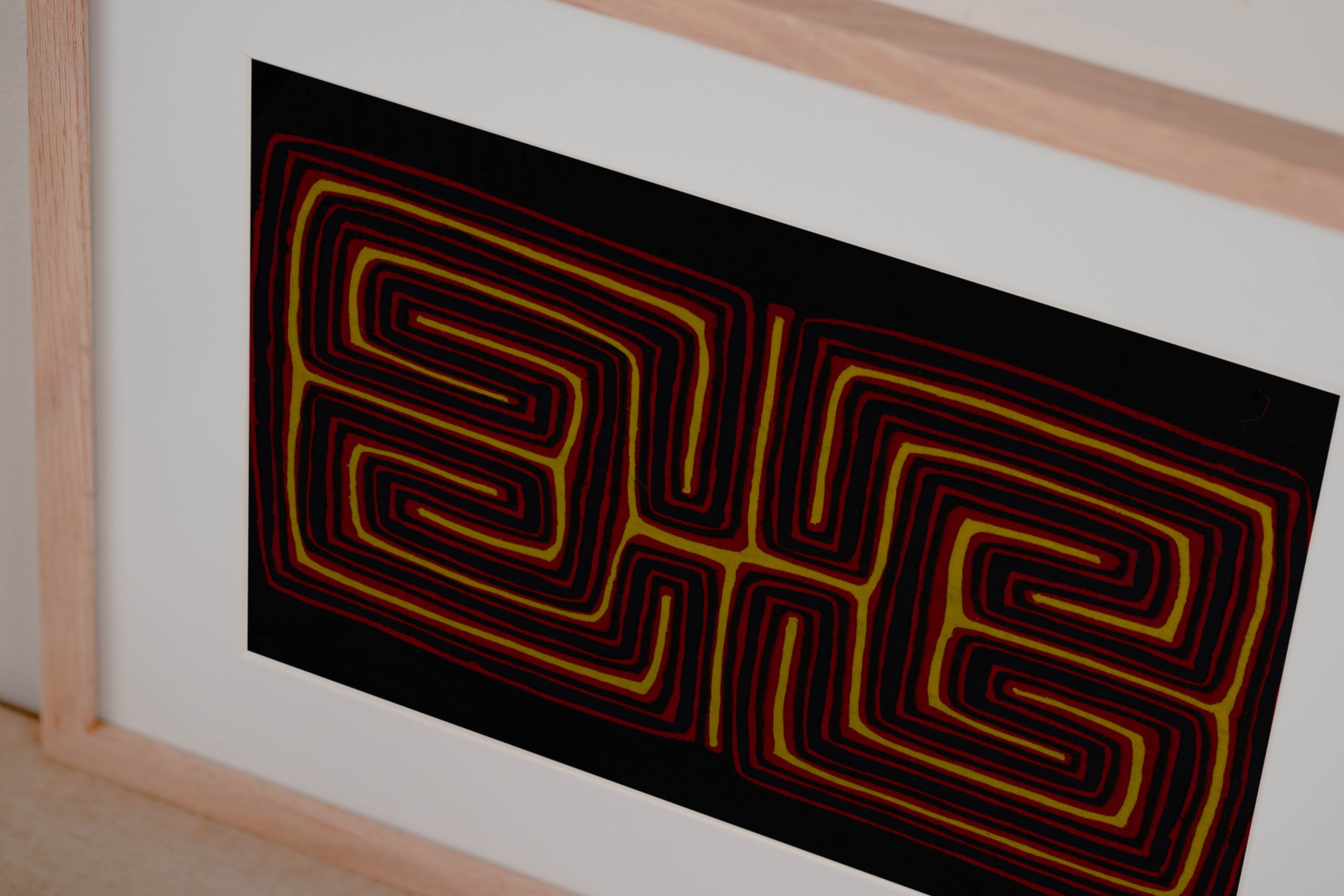 Red Black And Yellow Classic Design Mola