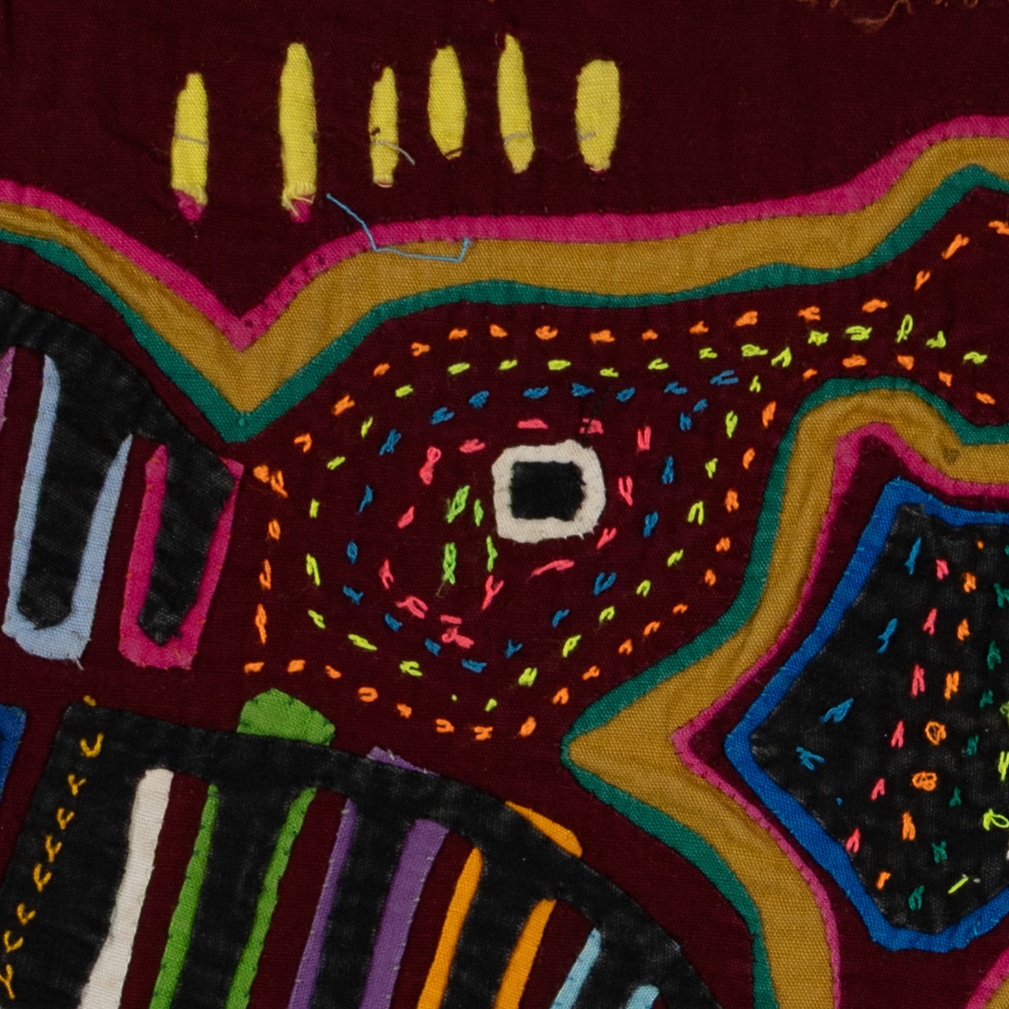 Traditional Multi-Color Hummingbird Kiss Mola