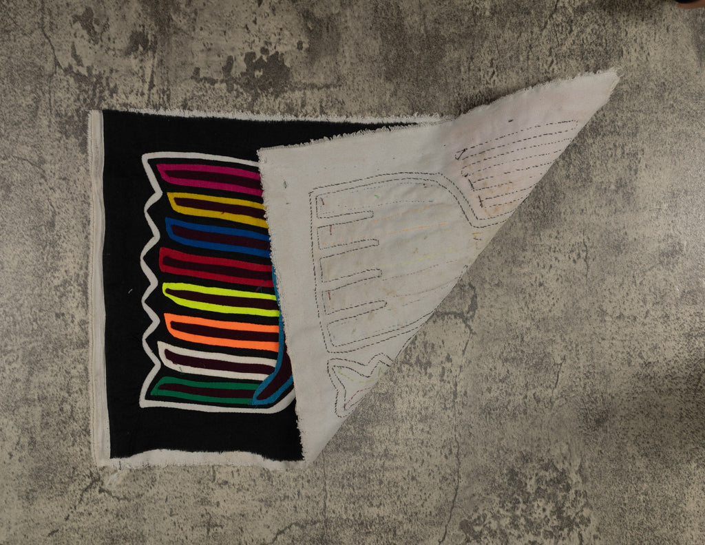 Classic Multi-Color Hotel Maid Mola