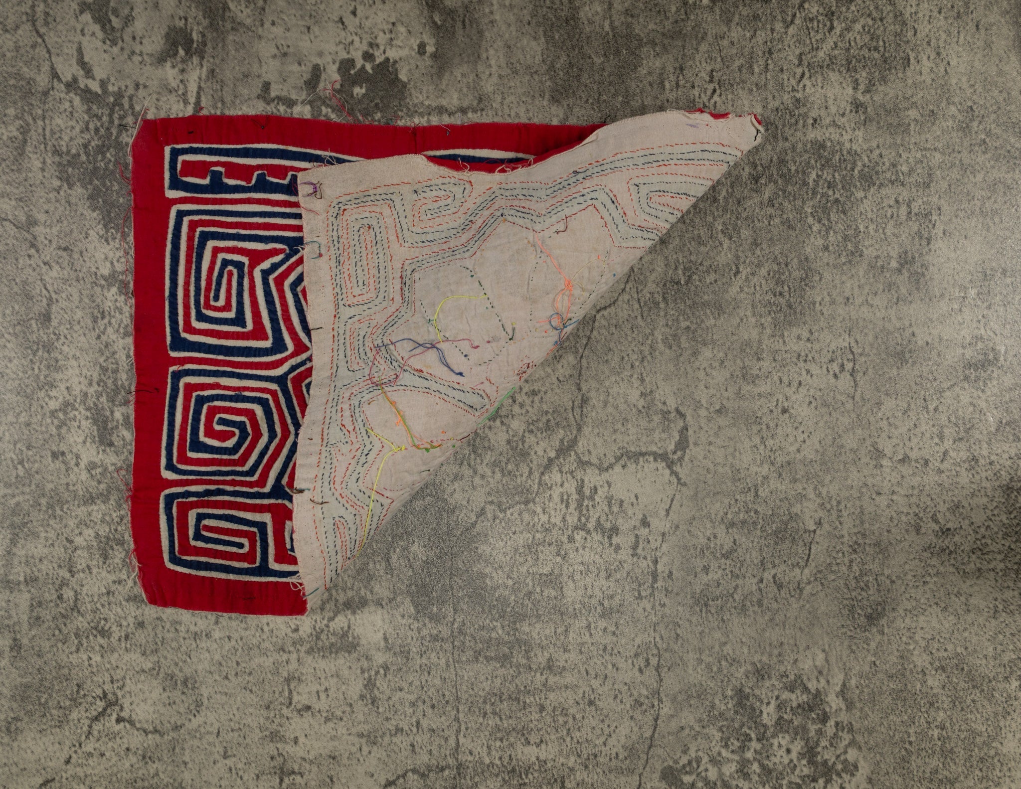 Classic Red White And Blue Floral Flower Mola