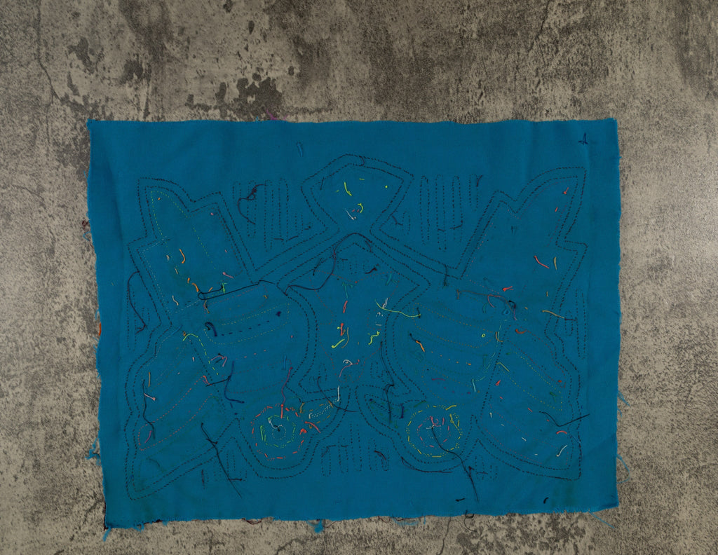 Maroon And Turquoise Kingfisher With Fish Mola