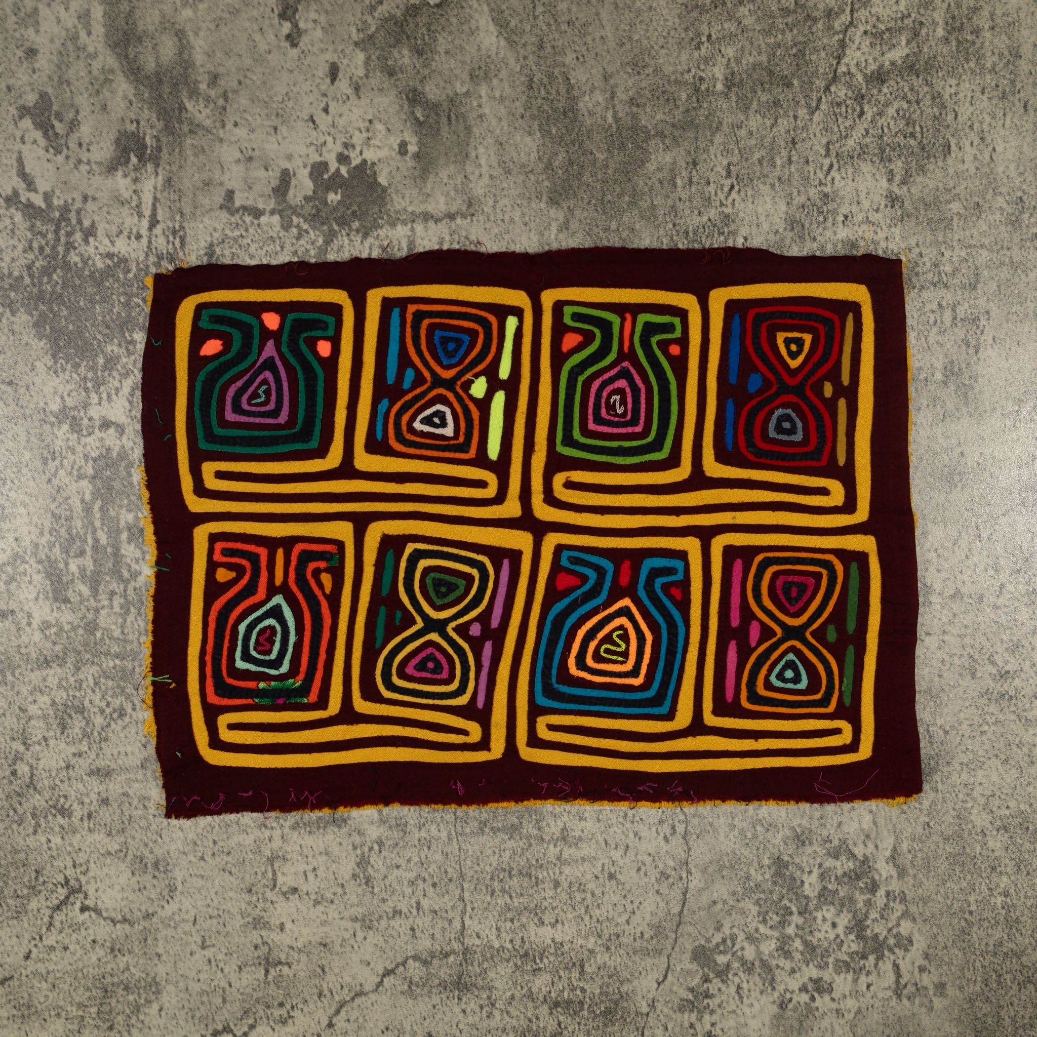 Traditional Burgundy And Gold Hour Glass Mola