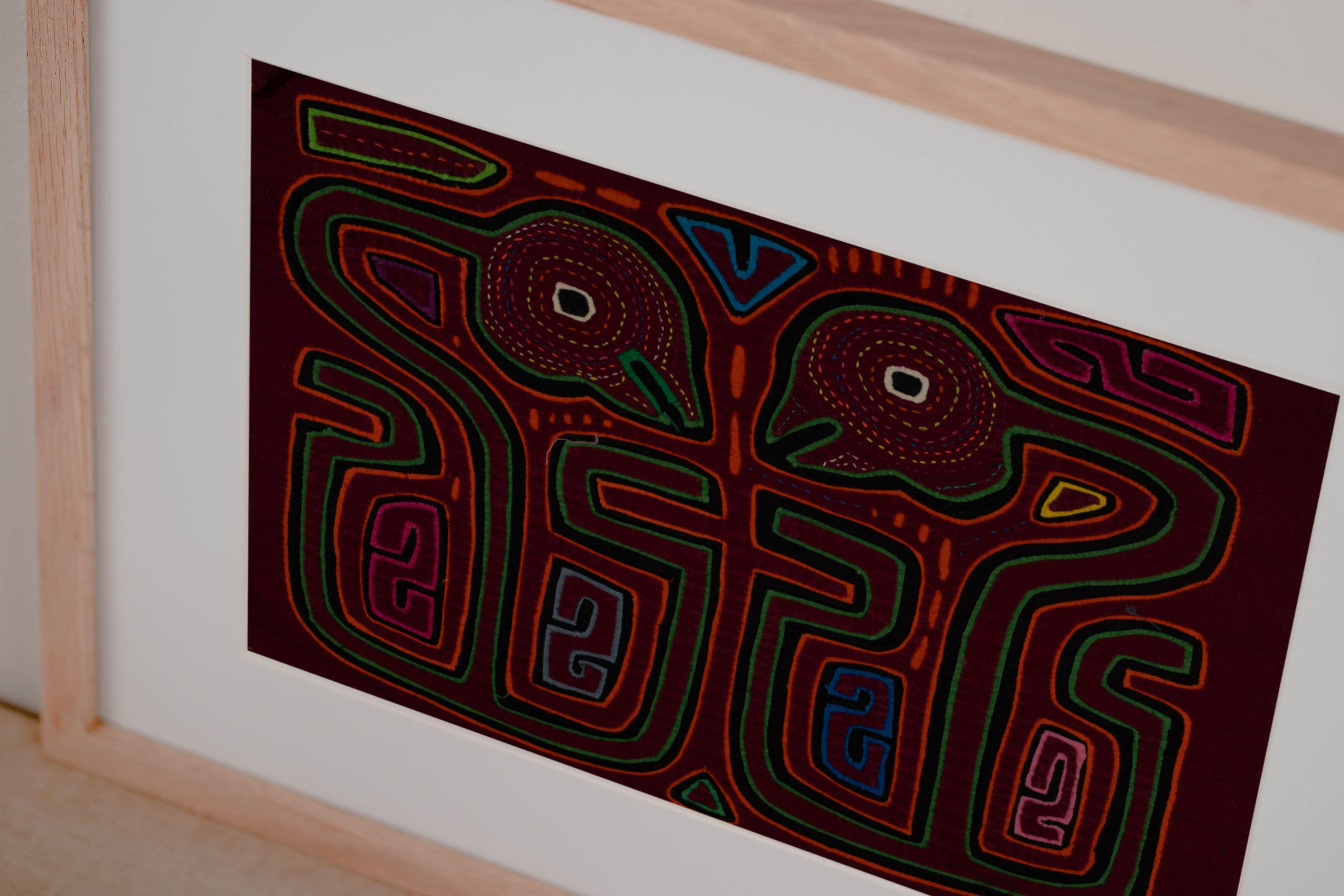 Traditional Burgundy and Green Talking Head Mola