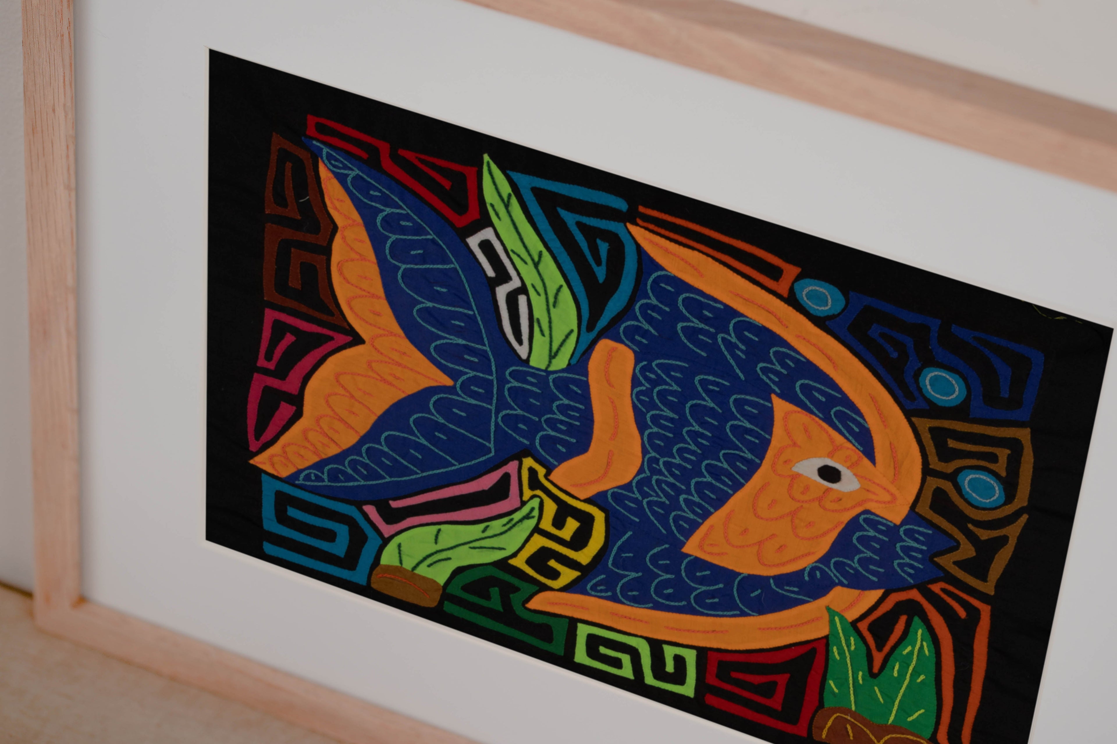 Fantasy Orange And Blue Angel Fish Mola