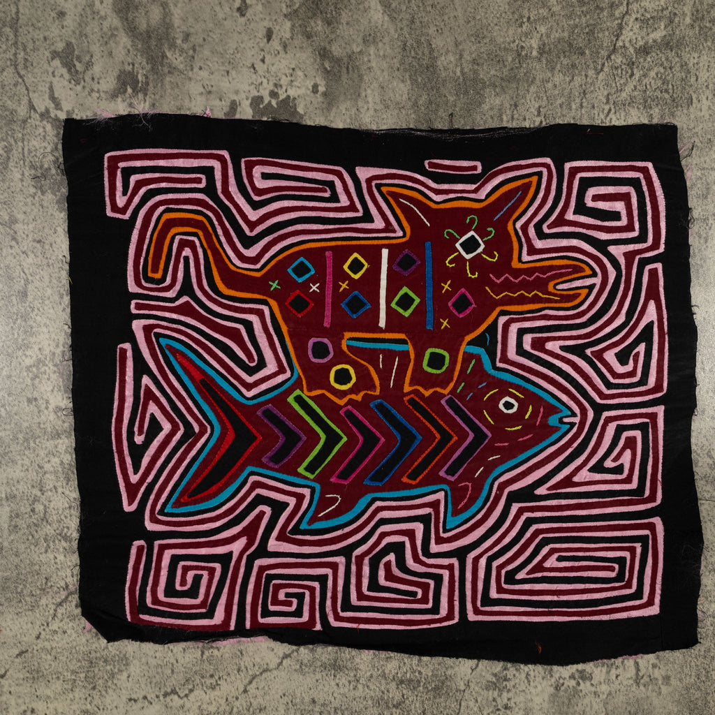 Traditional Multi-Color Master Fisherman Mola