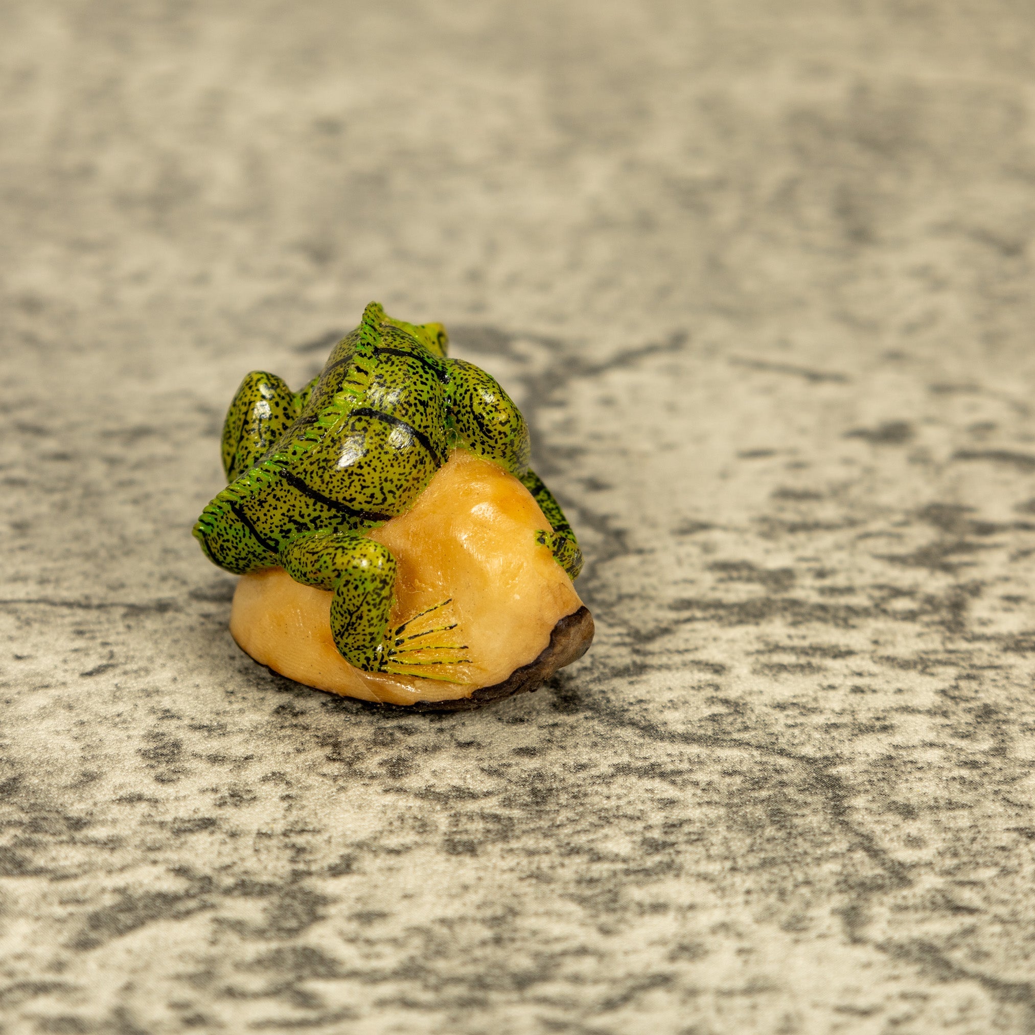 Green Iguana Lizard Tagua Nut Carving