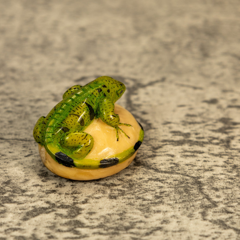Green Iguana Lizard Tagua Nut Carving