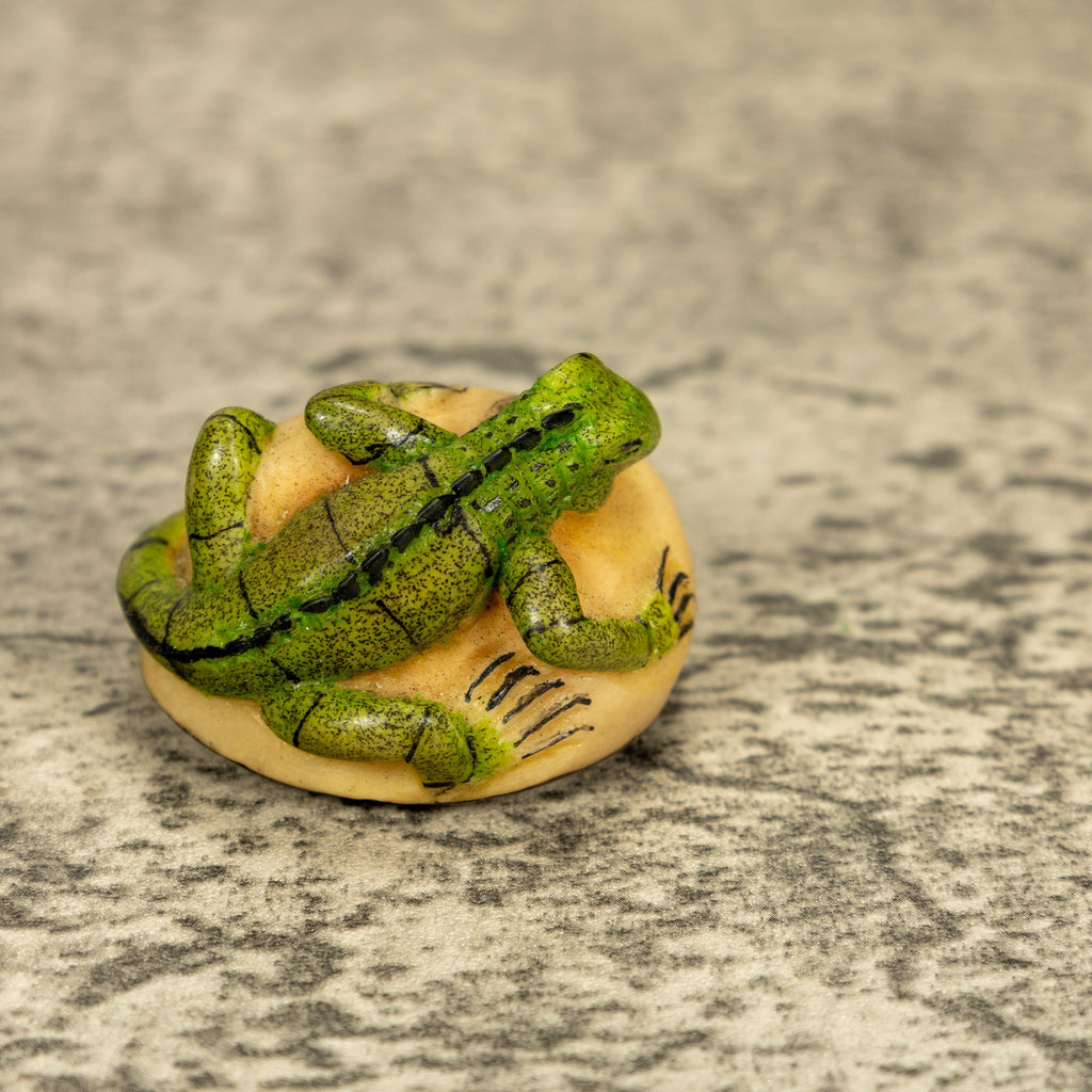 Green Iguana Lizard Tagua Nut Carving