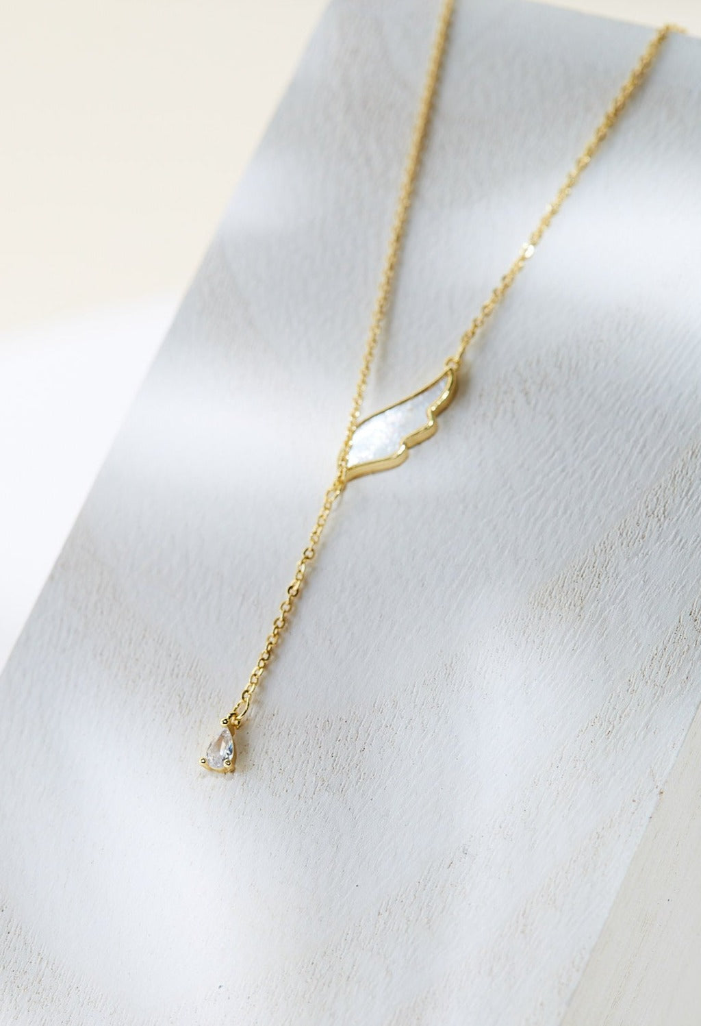 Zuri - Wing Shell Tear Drop Pendant Necklace