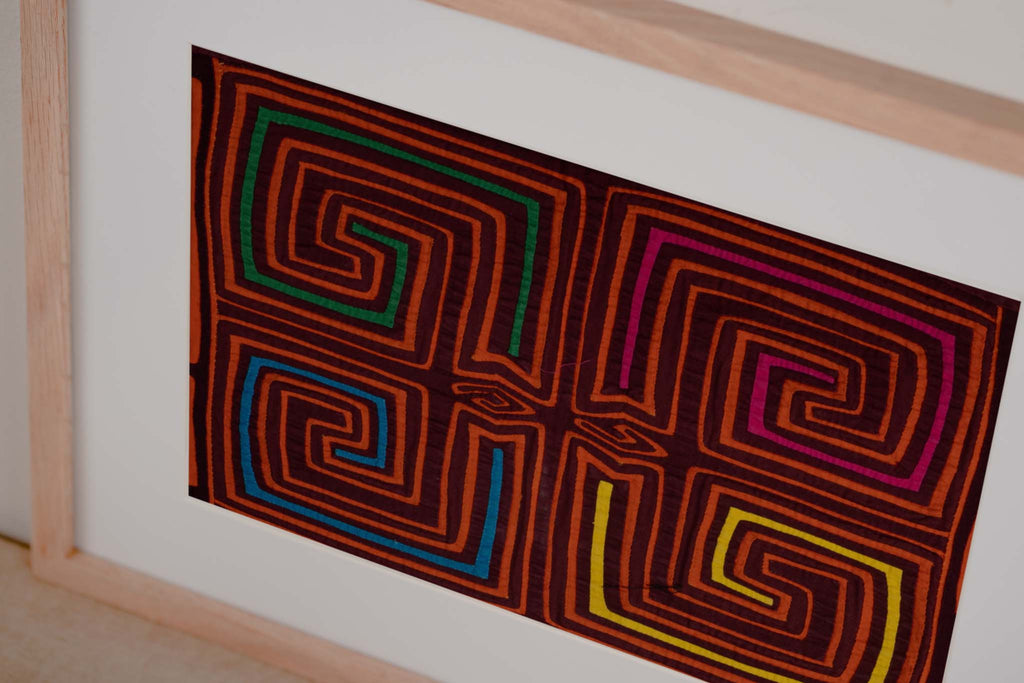 Vintage Maroon And Orange Classic Design Mola