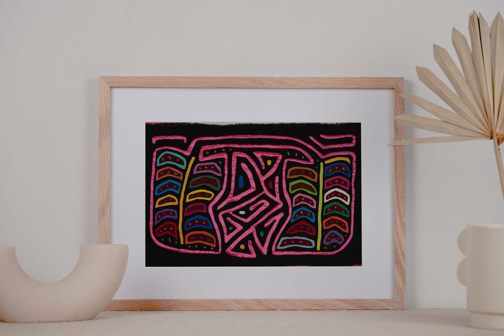Vintage Hot Pink Mola