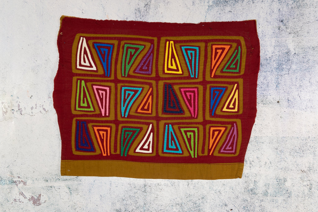 Hollywood Squares Design Mola