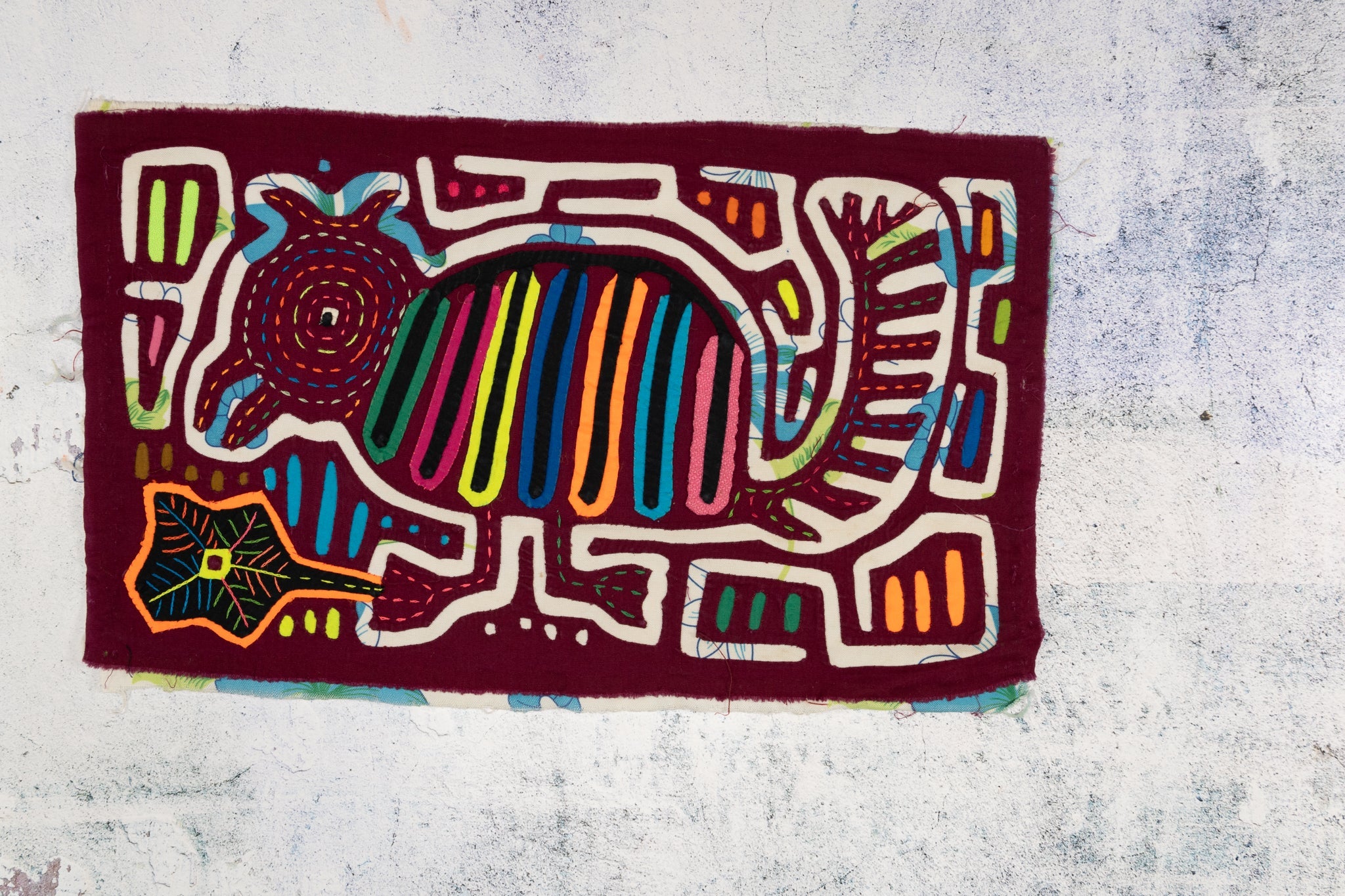 Vintage Jungle Puppy Dog Mola
