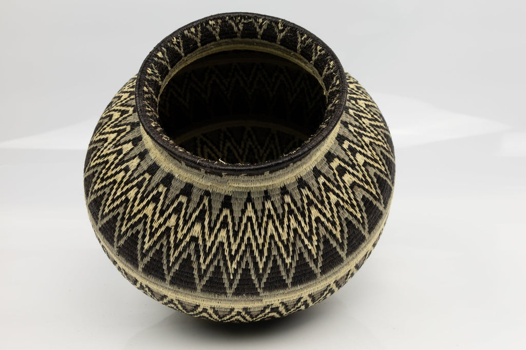 Wounaan Indian Hand Woven Black and White and Gray Panama Basket