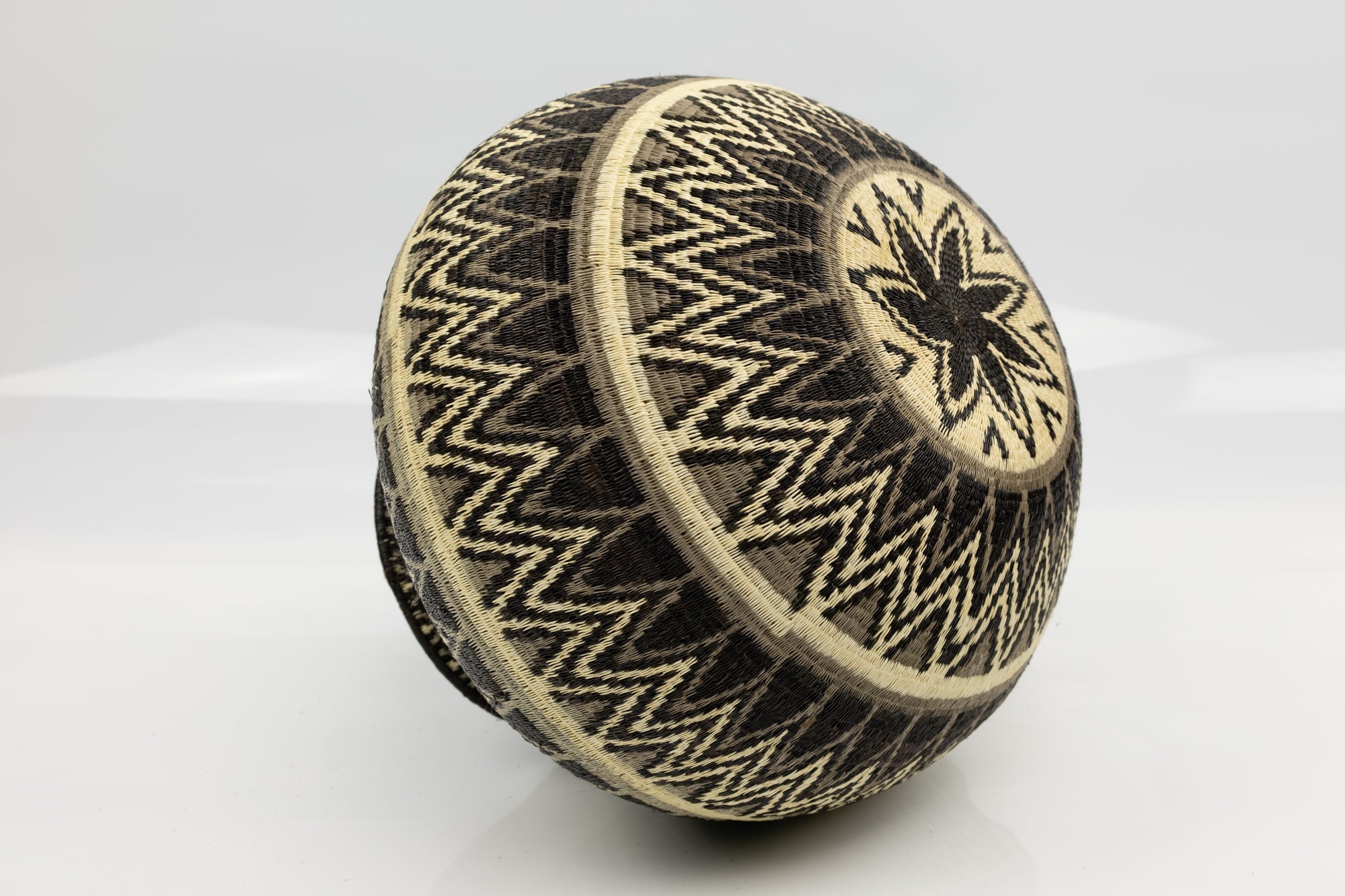 Wounaan Indian Hand Woven Black and White and Gray Panama Basket
