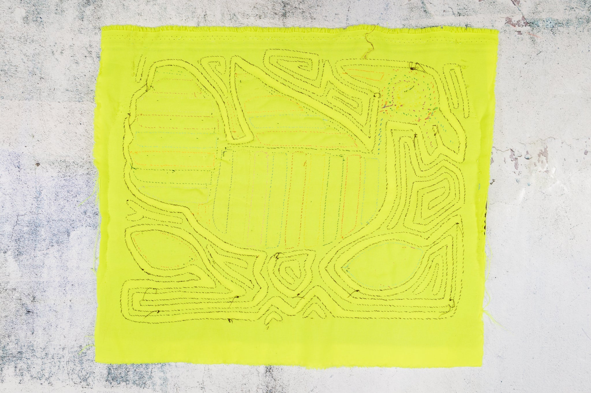 Optical Illusion Chartreuse Waterfowl Mola