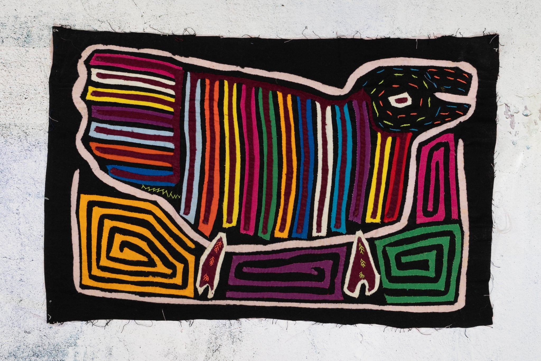 Rainbow Puppy Dog Mola