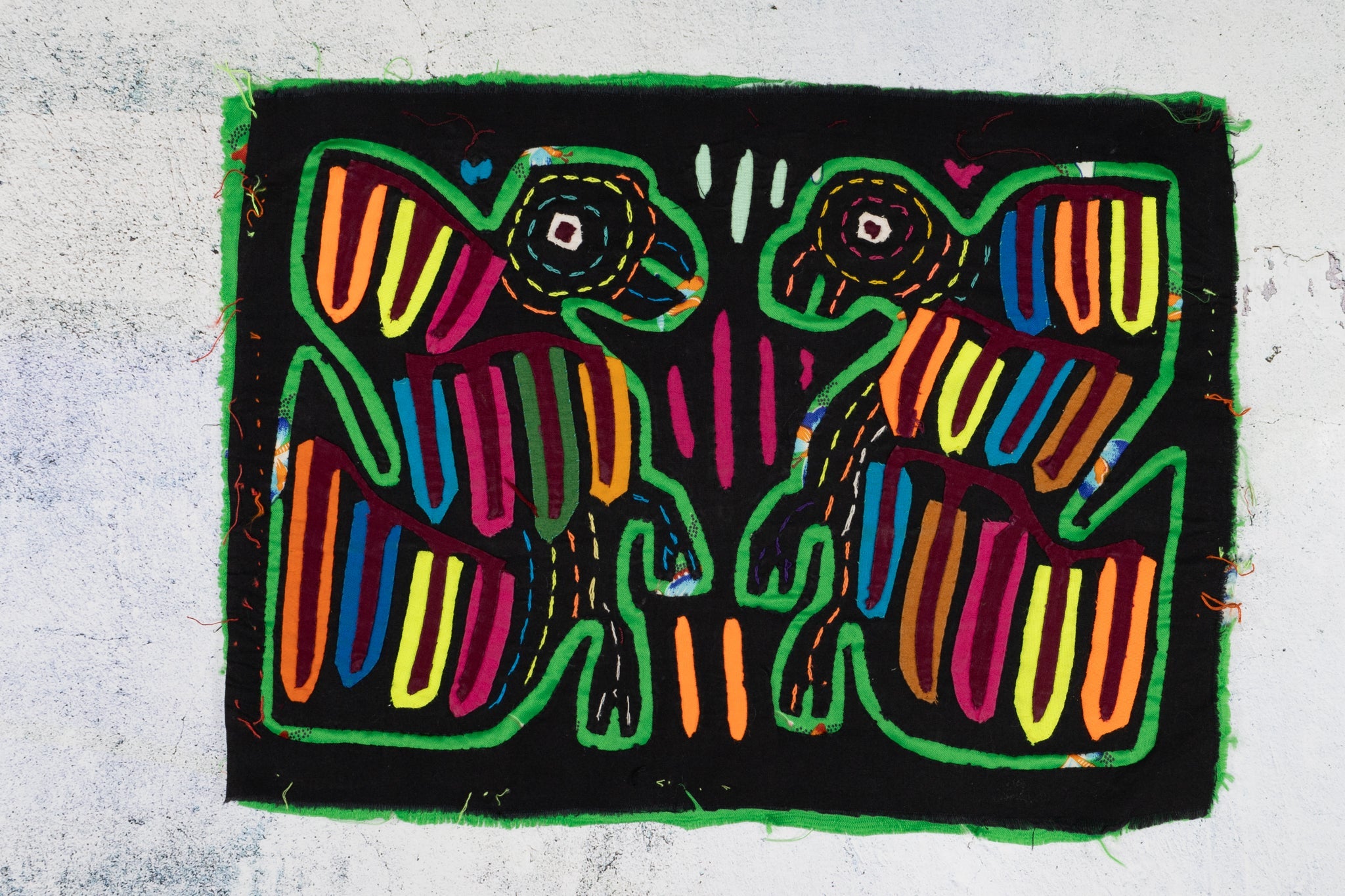 Vintage Black And Green Bird Squabble Mola