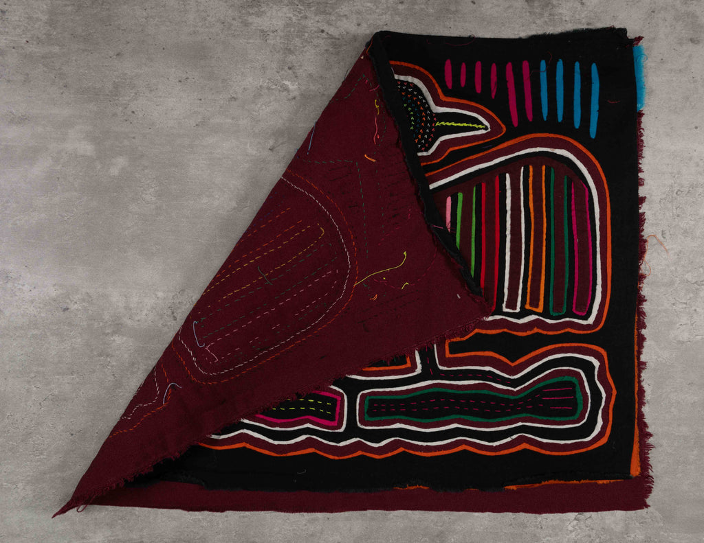 Burgundy Red And White Thunderbird Bird Mola