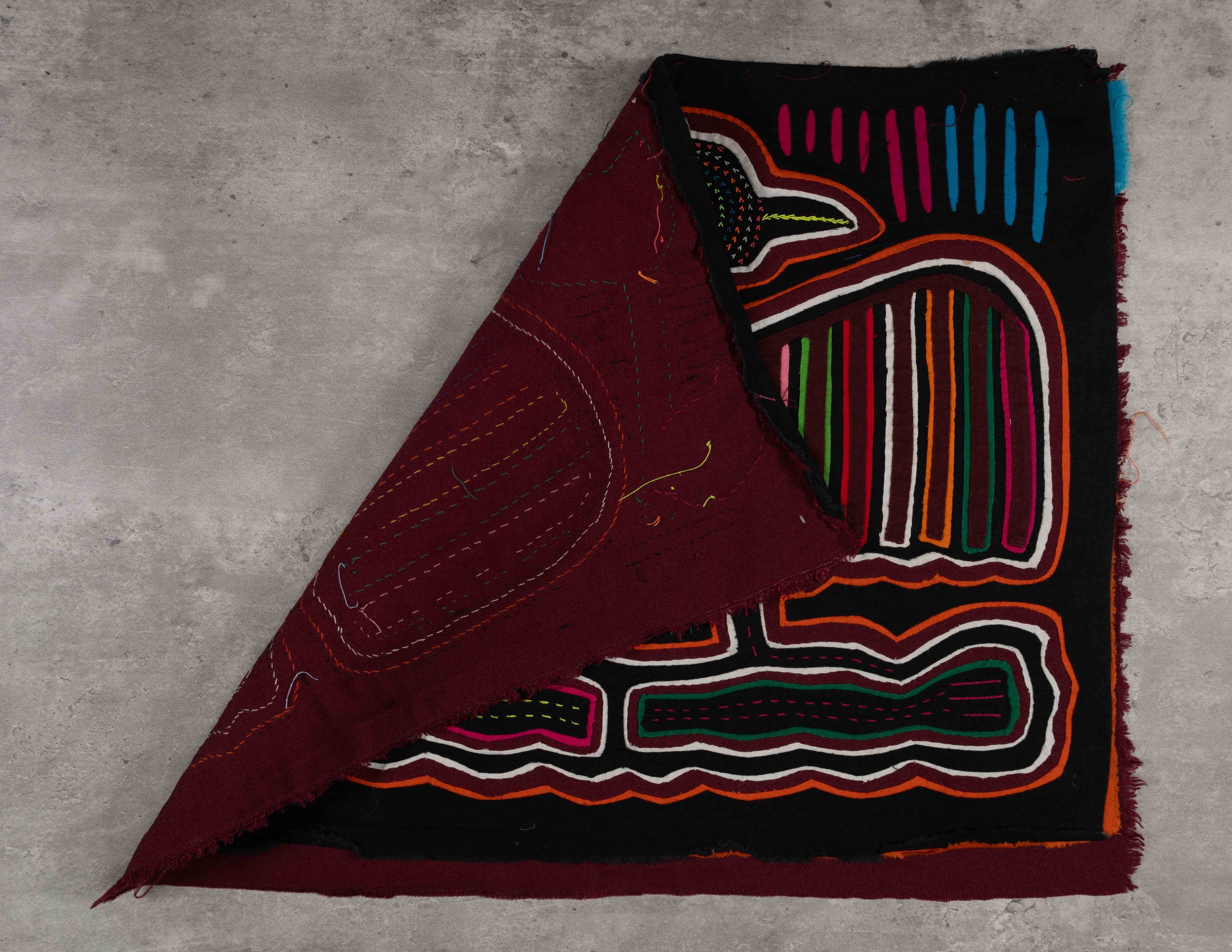 Burgundy Red And White Thunderbird Bird Mola