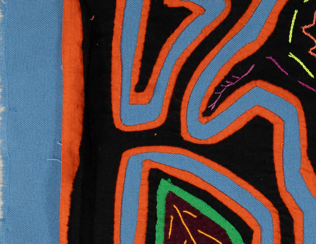 Black Orange And Blue Opitical Illusion Mola