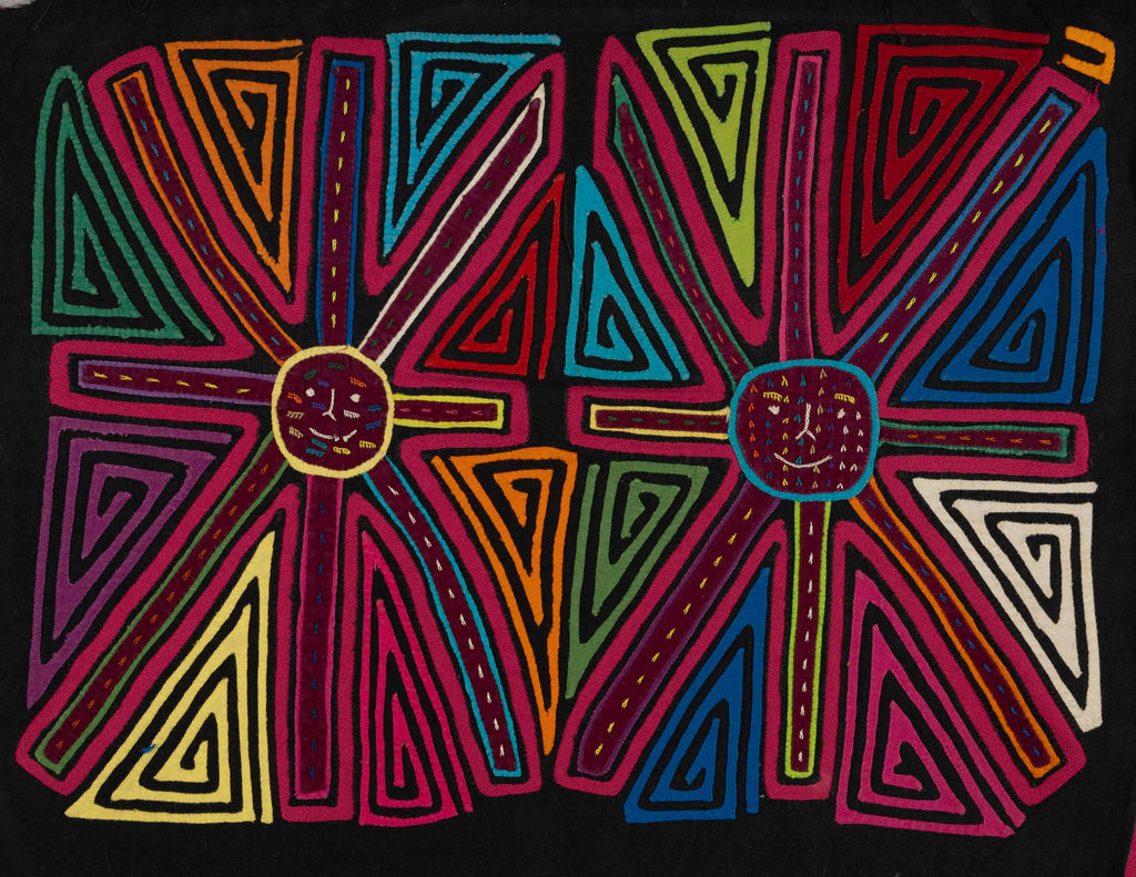 Black And Rosada Smily Face Propeller Mola