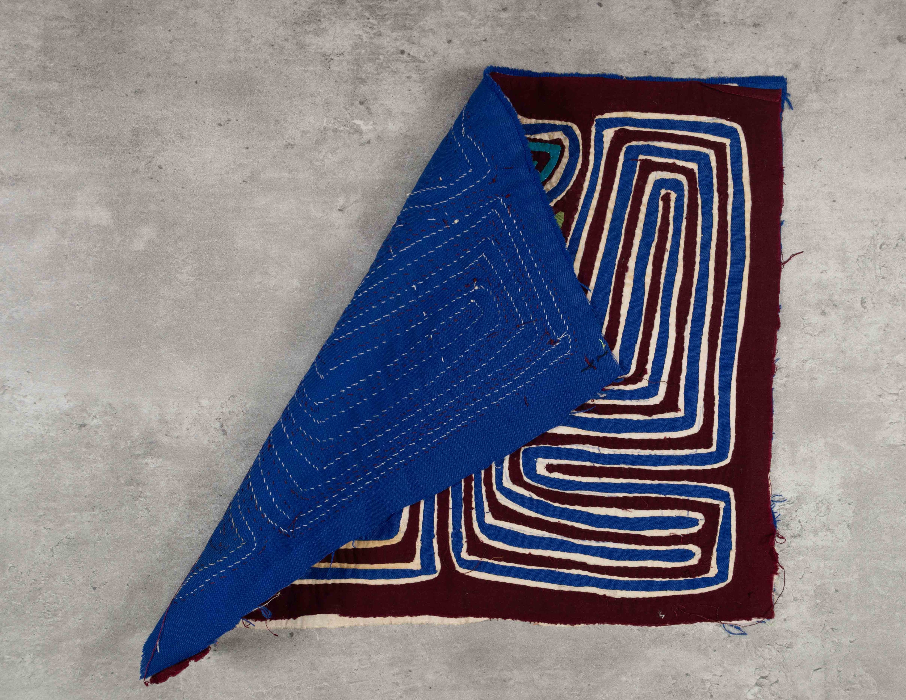 Maroon Blue And White Sad Kitty Cat Mola