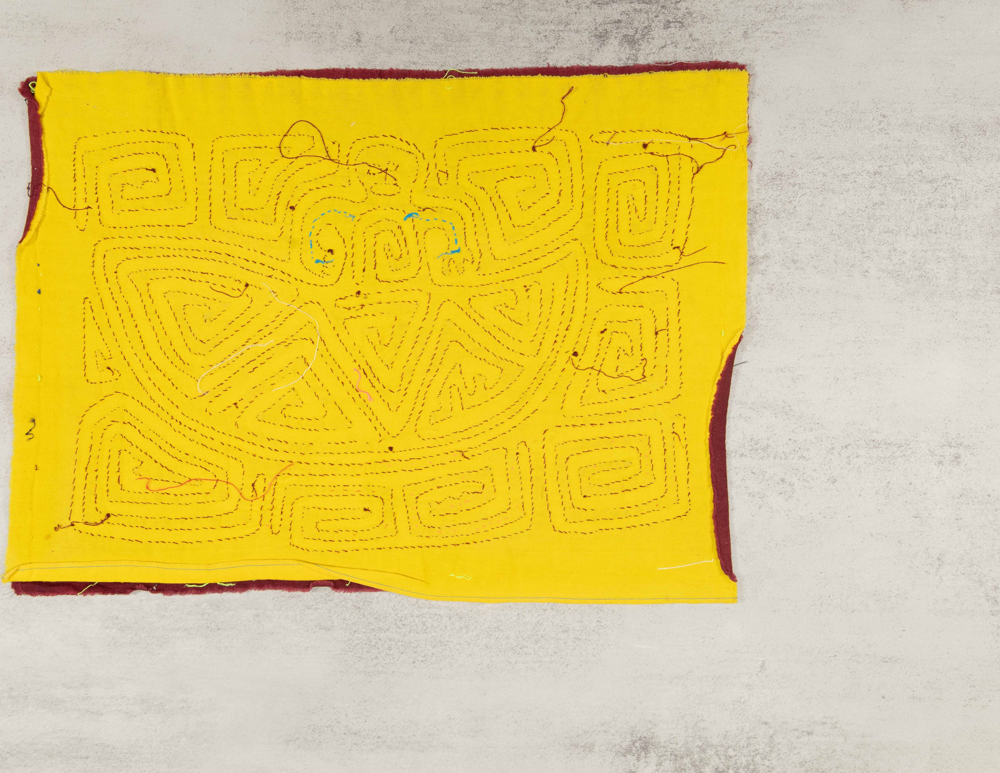 Black And Yellow Life Raft Survivor Mola