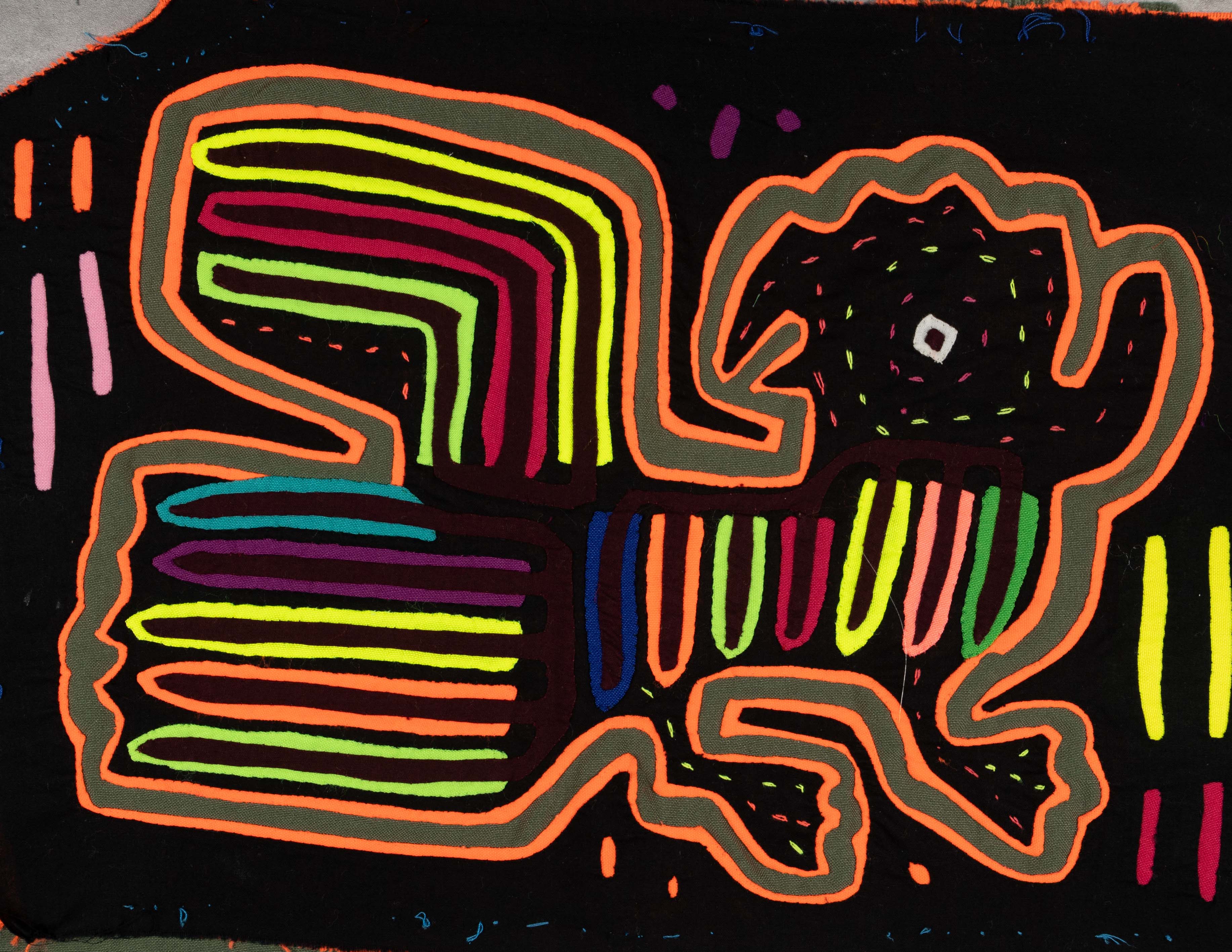 BARGAIN Black And Rainbow Colors Weird Critter Mola