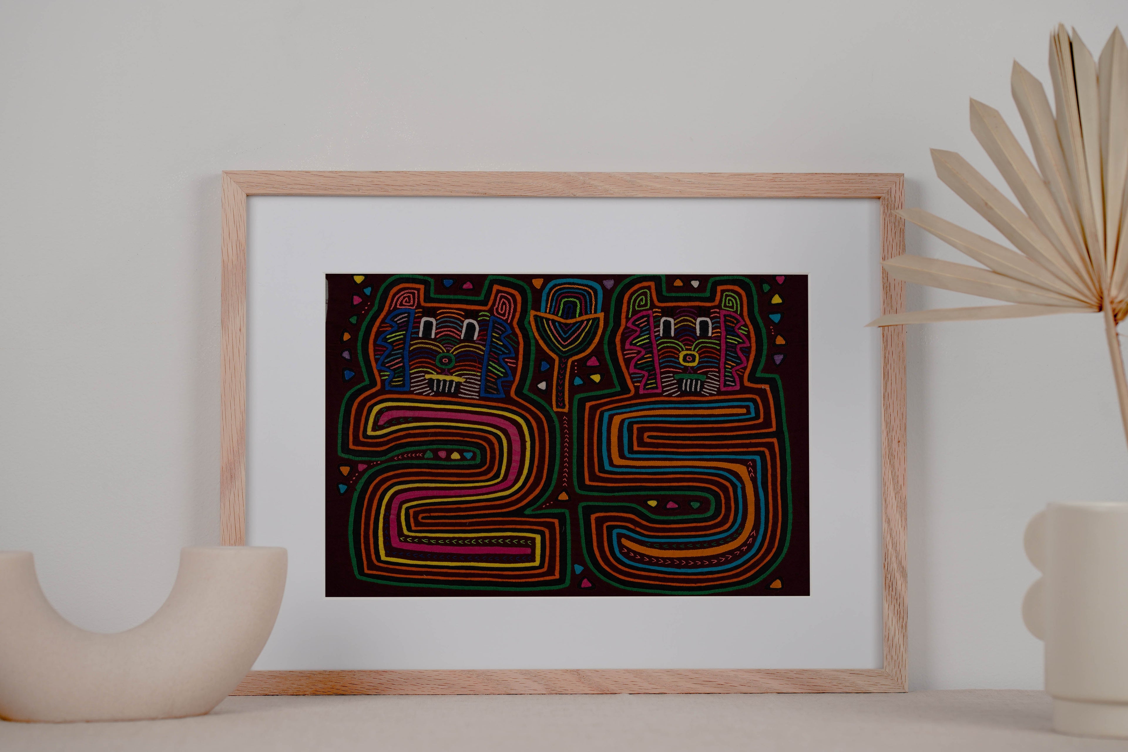 Maroon And Orange Kitty Cat "25" Mola
