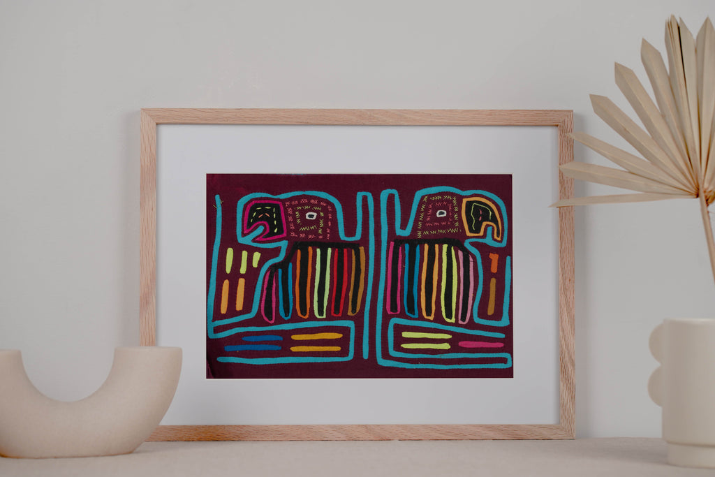 Maroon And Turquoise Parrot Bird Mola