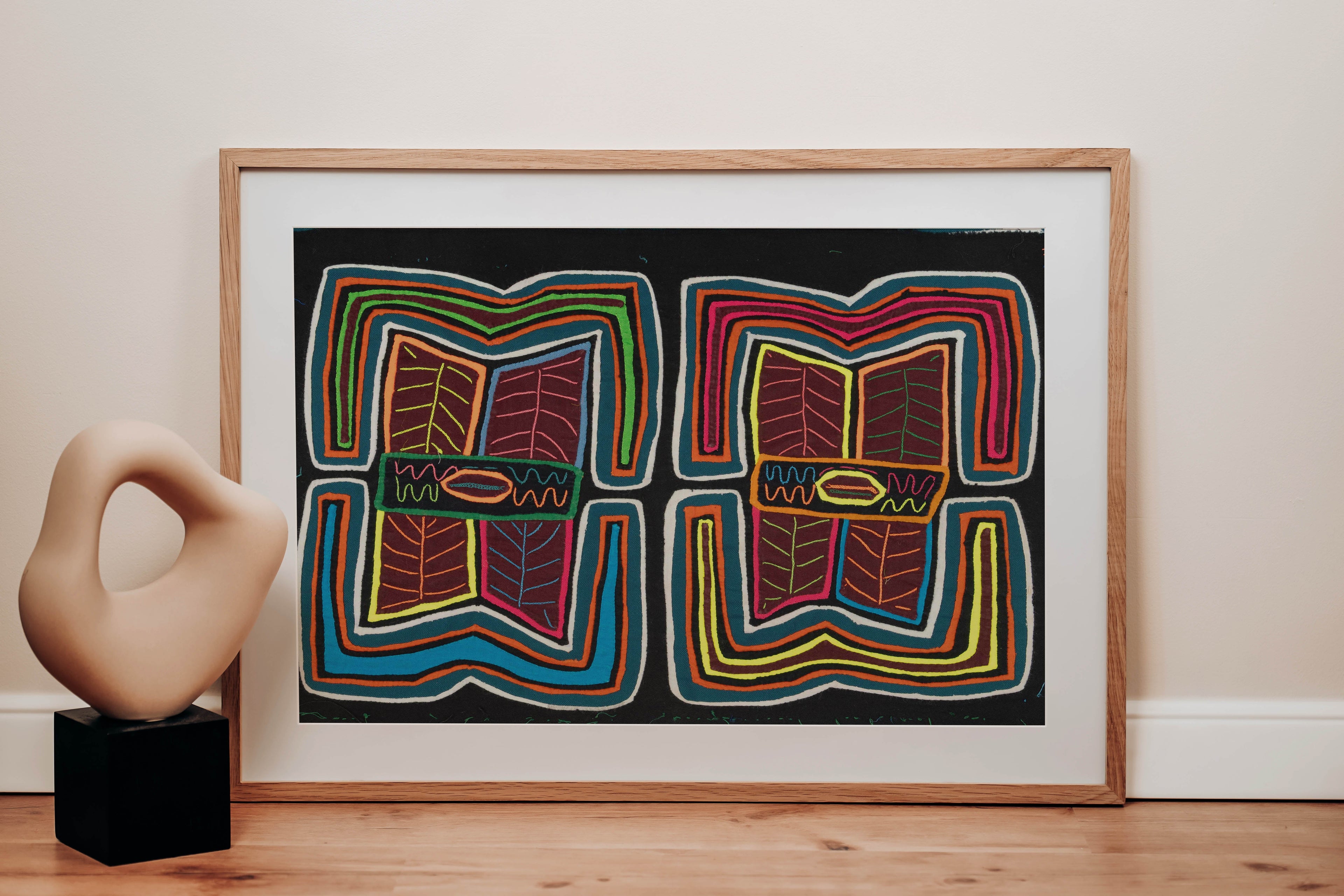 Rainbow Colors Classic Design Mola