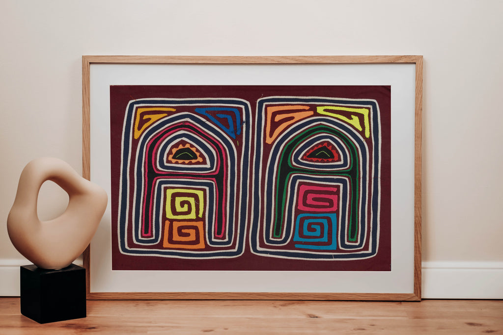 Maroon Black And Red Classic Design Mola