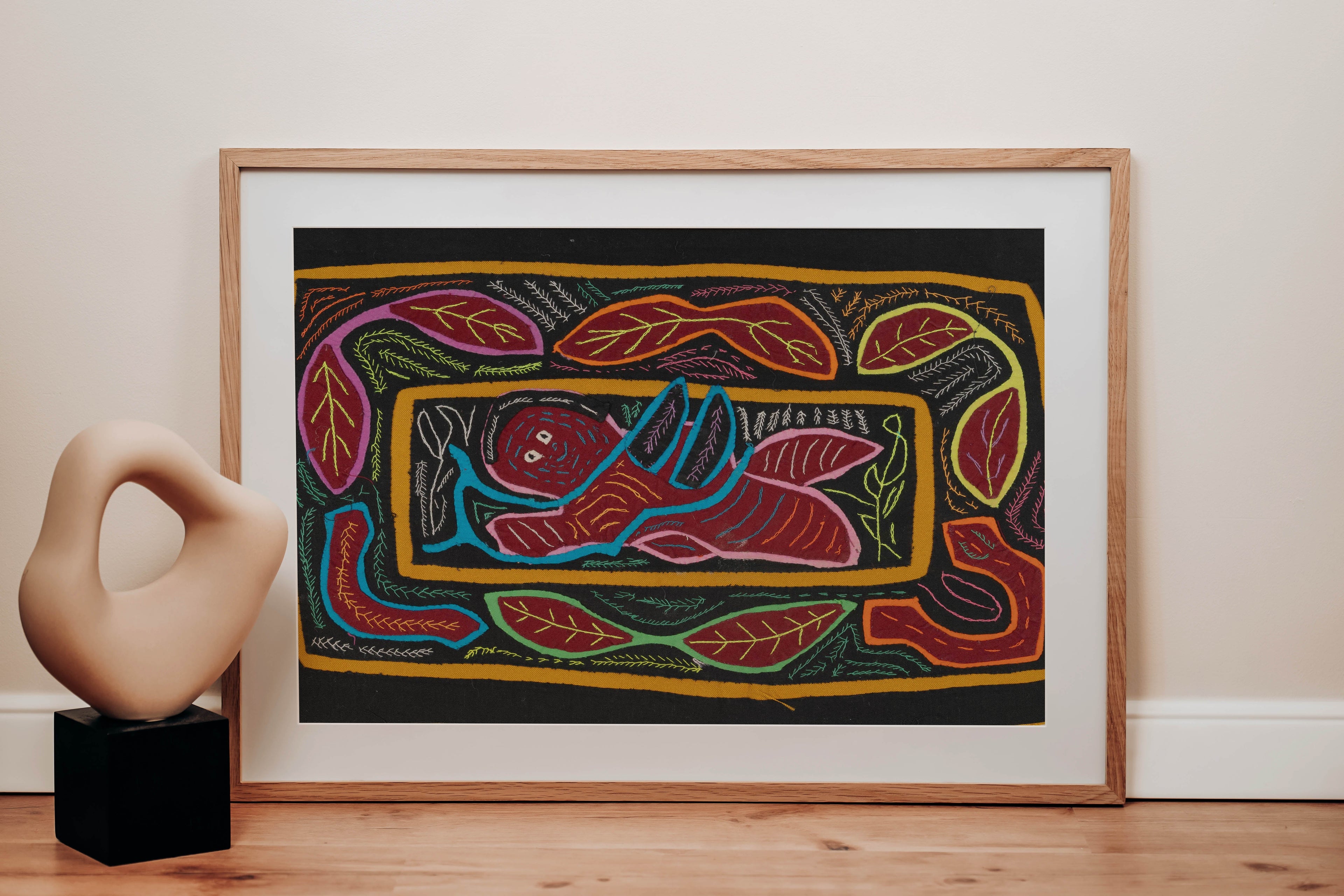 Black And Gold Deep Sea Swimmer Mola