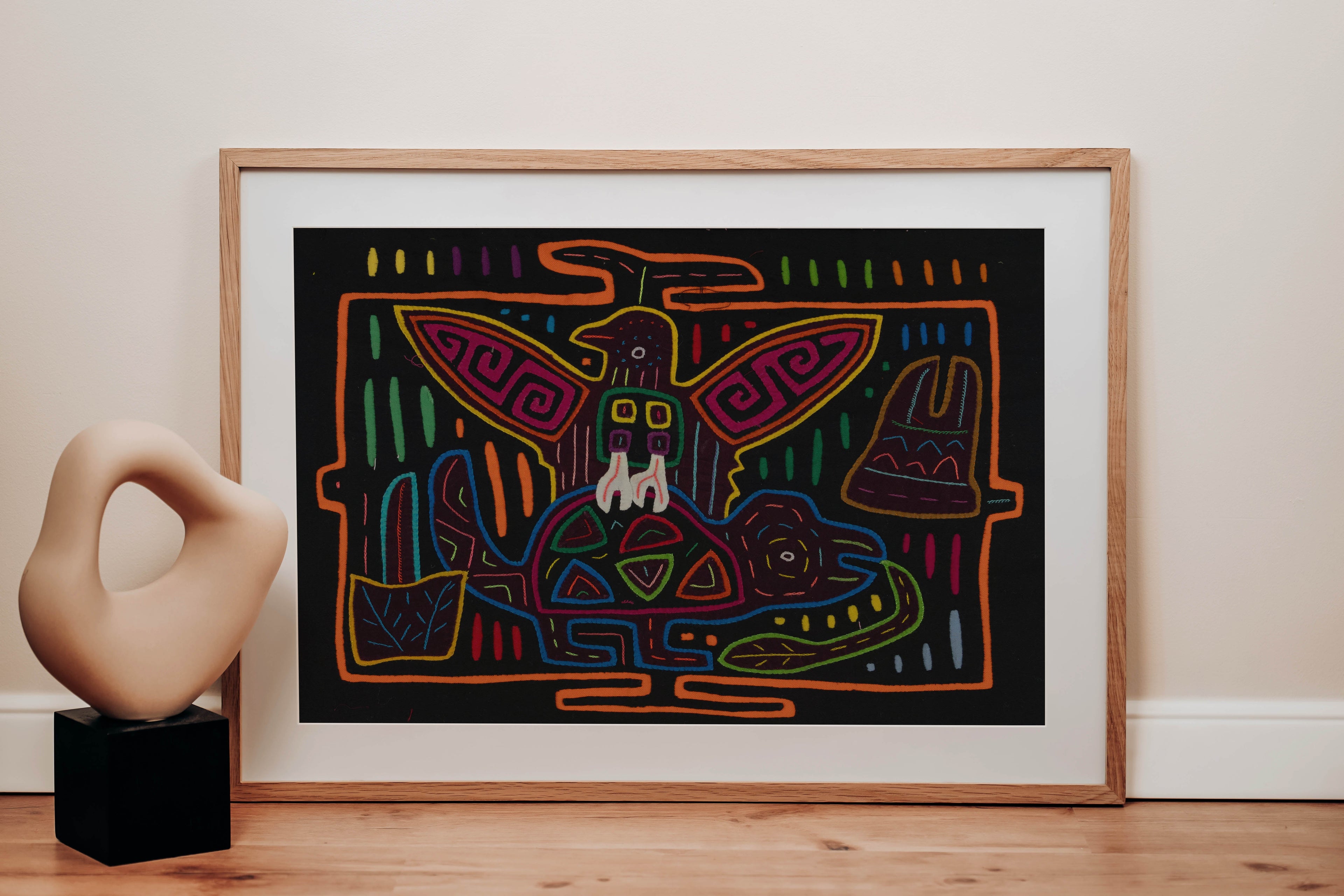Black And Orange Jungle Taxi Mola