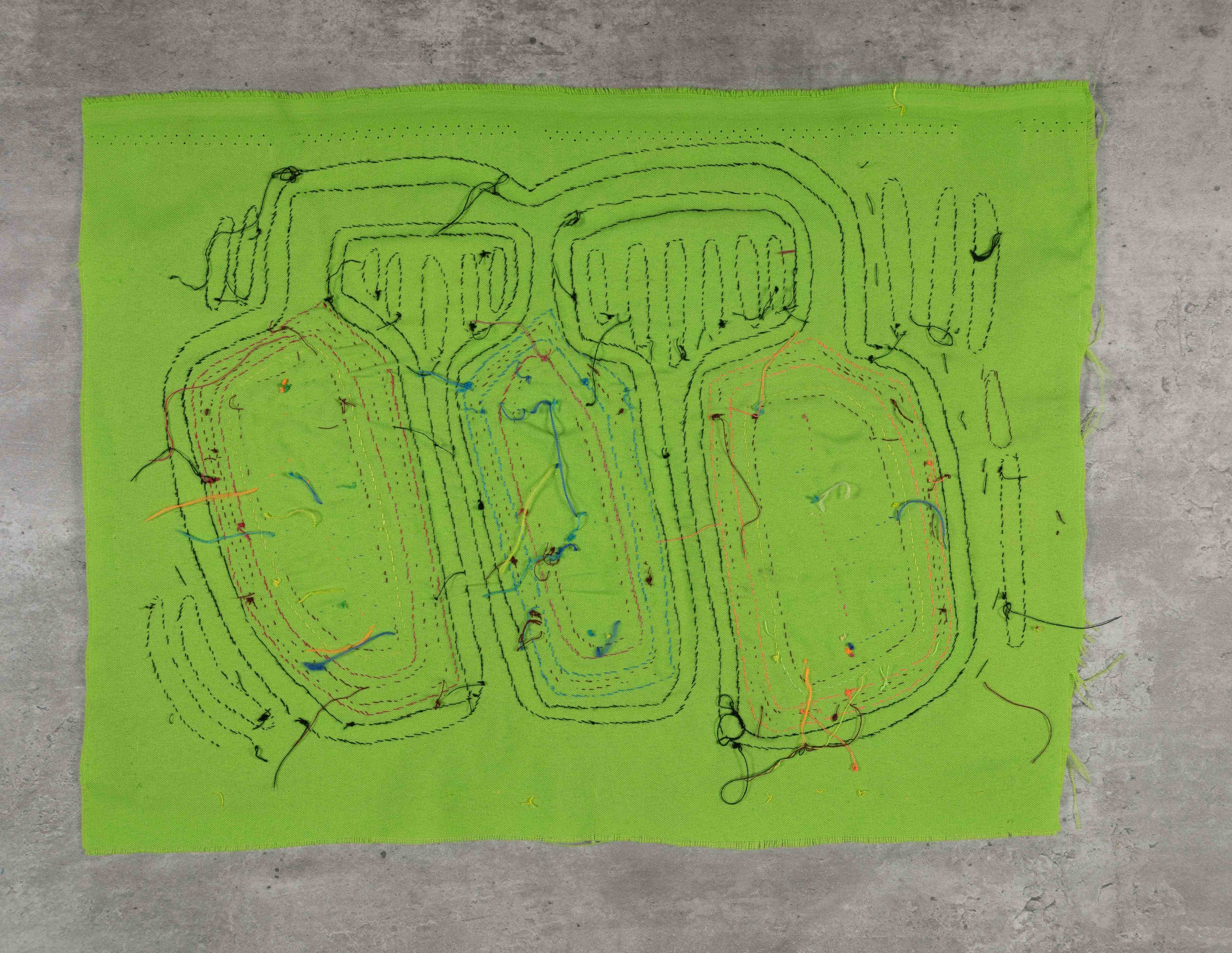 Black And Green Optical Illusion Bull Dog Mola